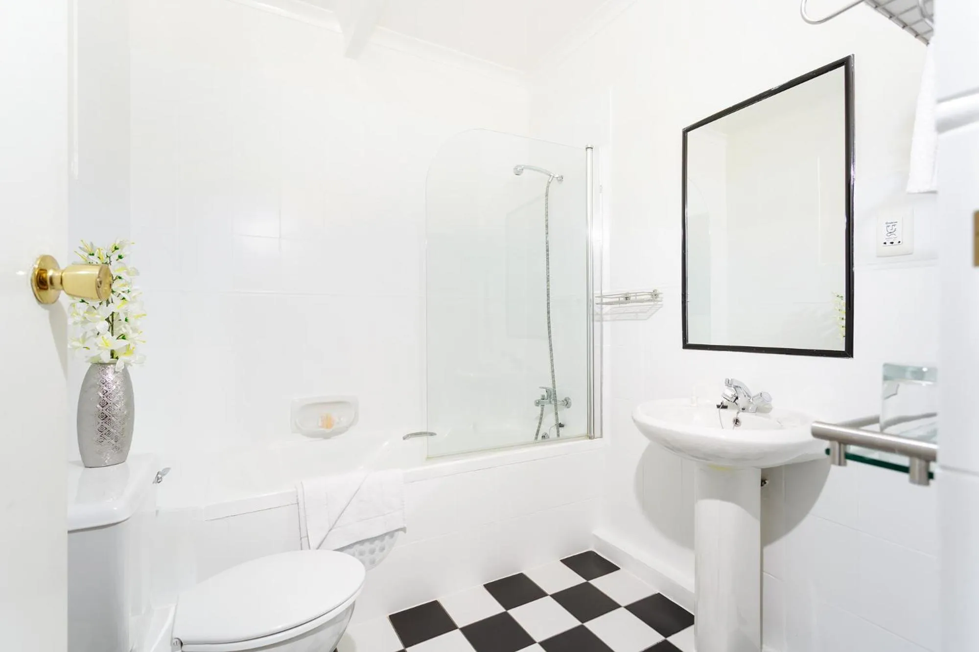 Bathroom in Best Western Cape Suites Hotel