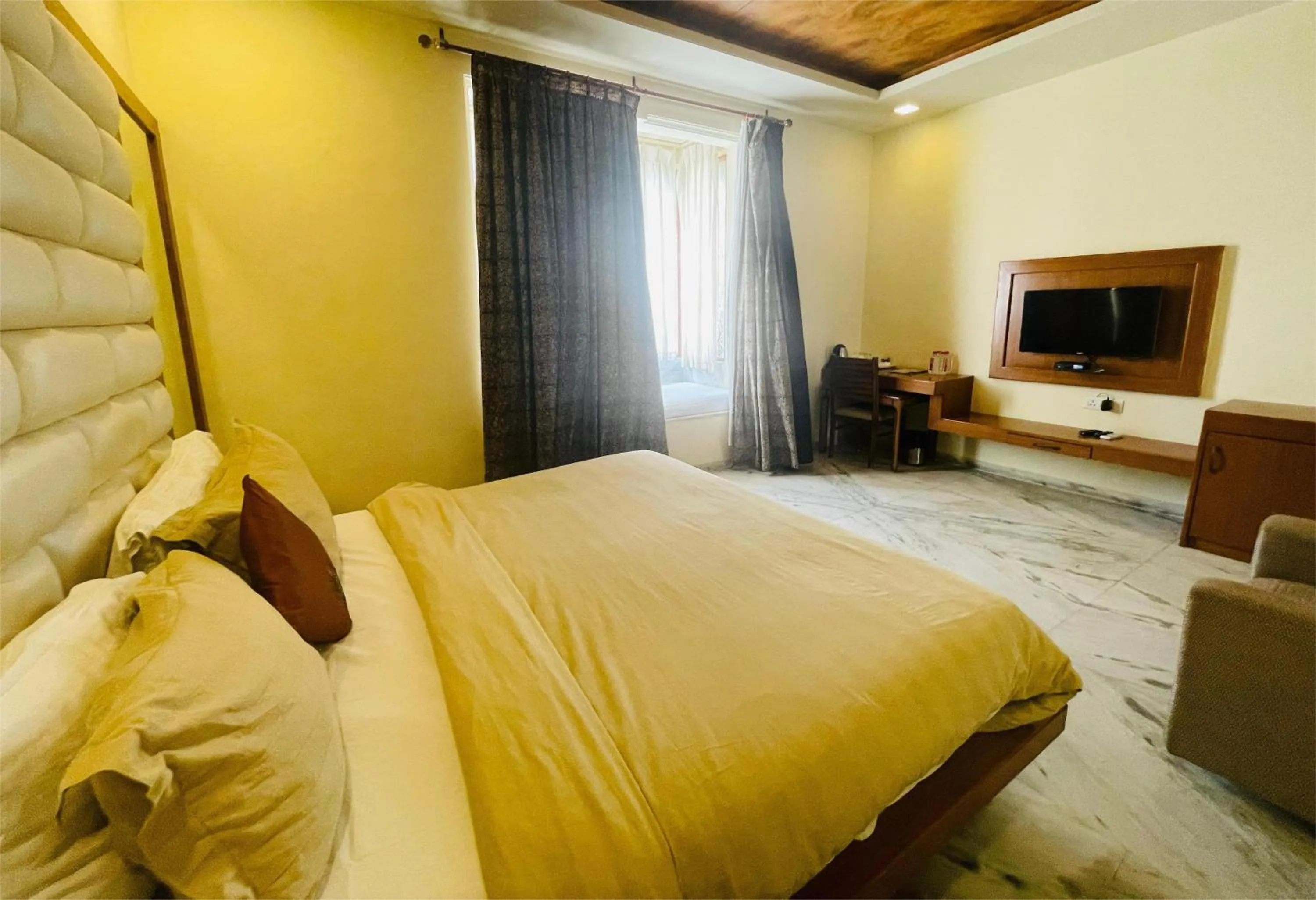 Bedroom, Bed in jüSTa Brij Bhoomi Resort, Nathdwara