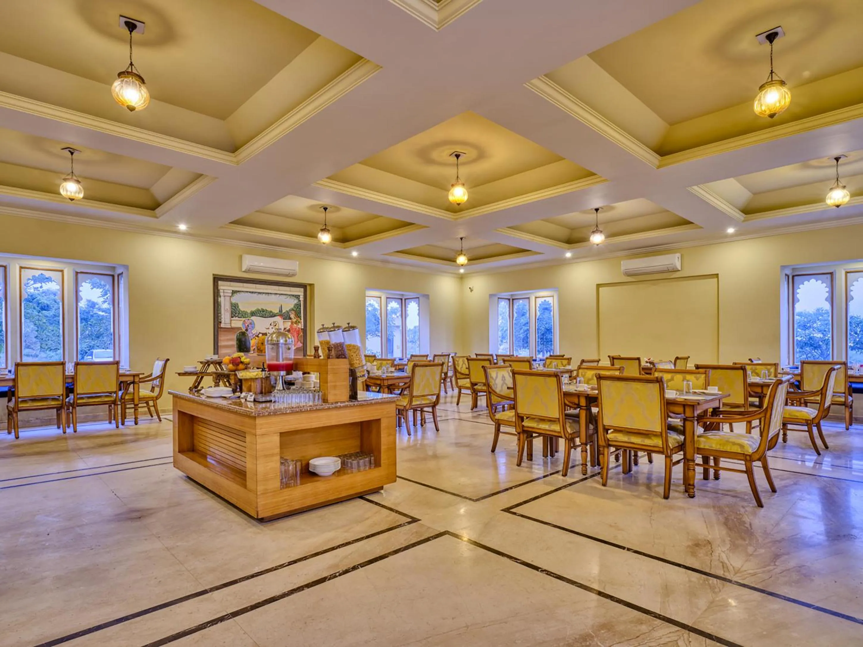 Restaurant/places to eat in jüSTa Brij Bhoomi Resort, Nathdwara