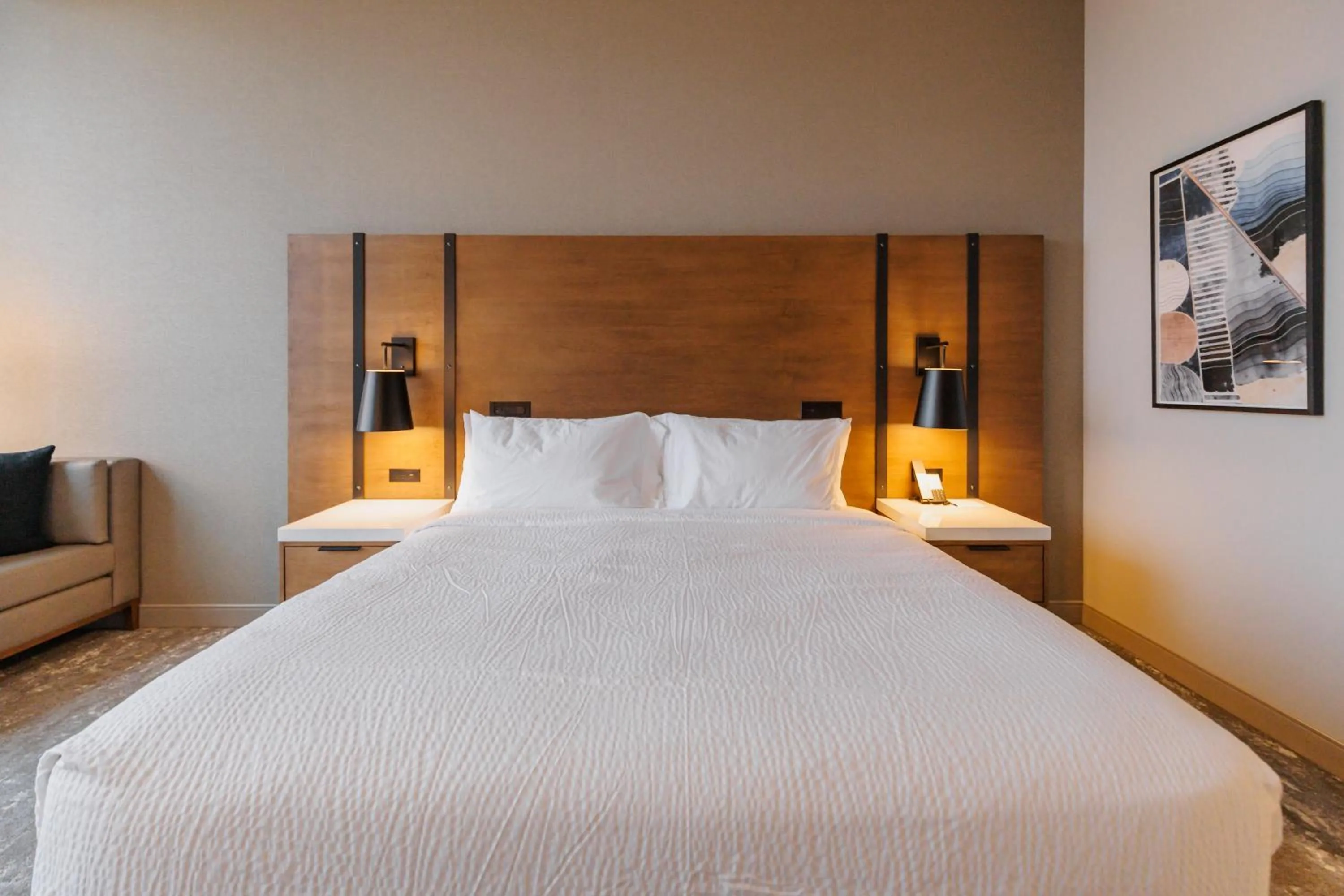 Bed in Highpoint Hotel
