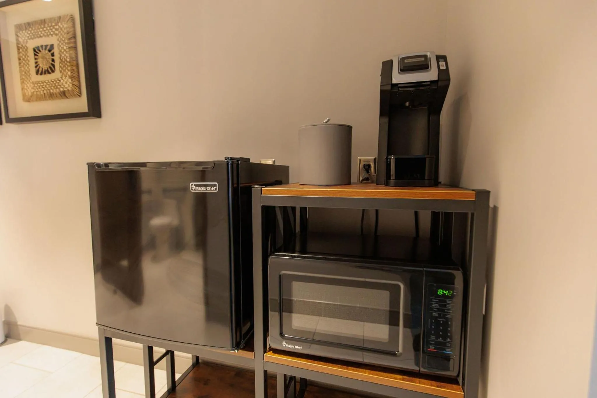 Kitchen or kitchenette in Highpoint Hotel