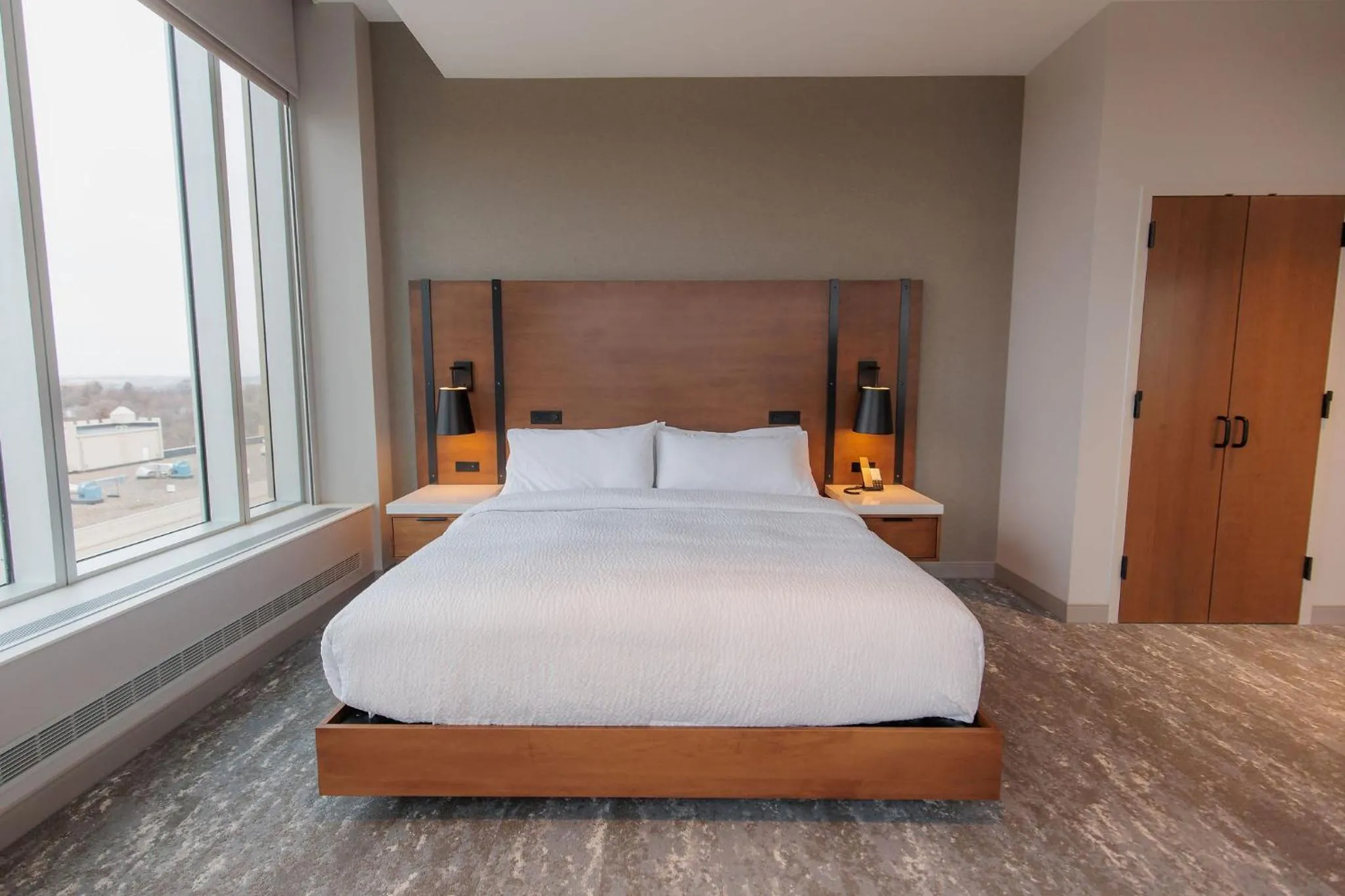 Bed in Highpoint Hotel