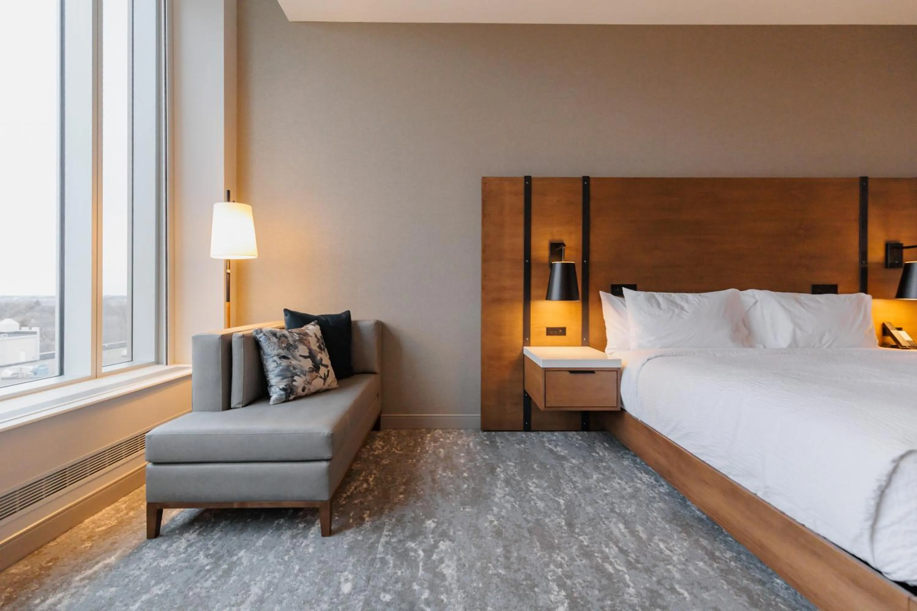 Photo of the whole room, Bed in Highpoint Hotel
