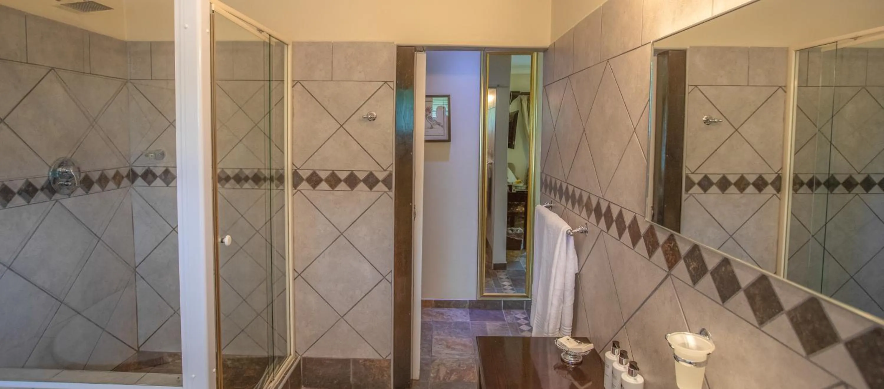 Shower in At Heritage House