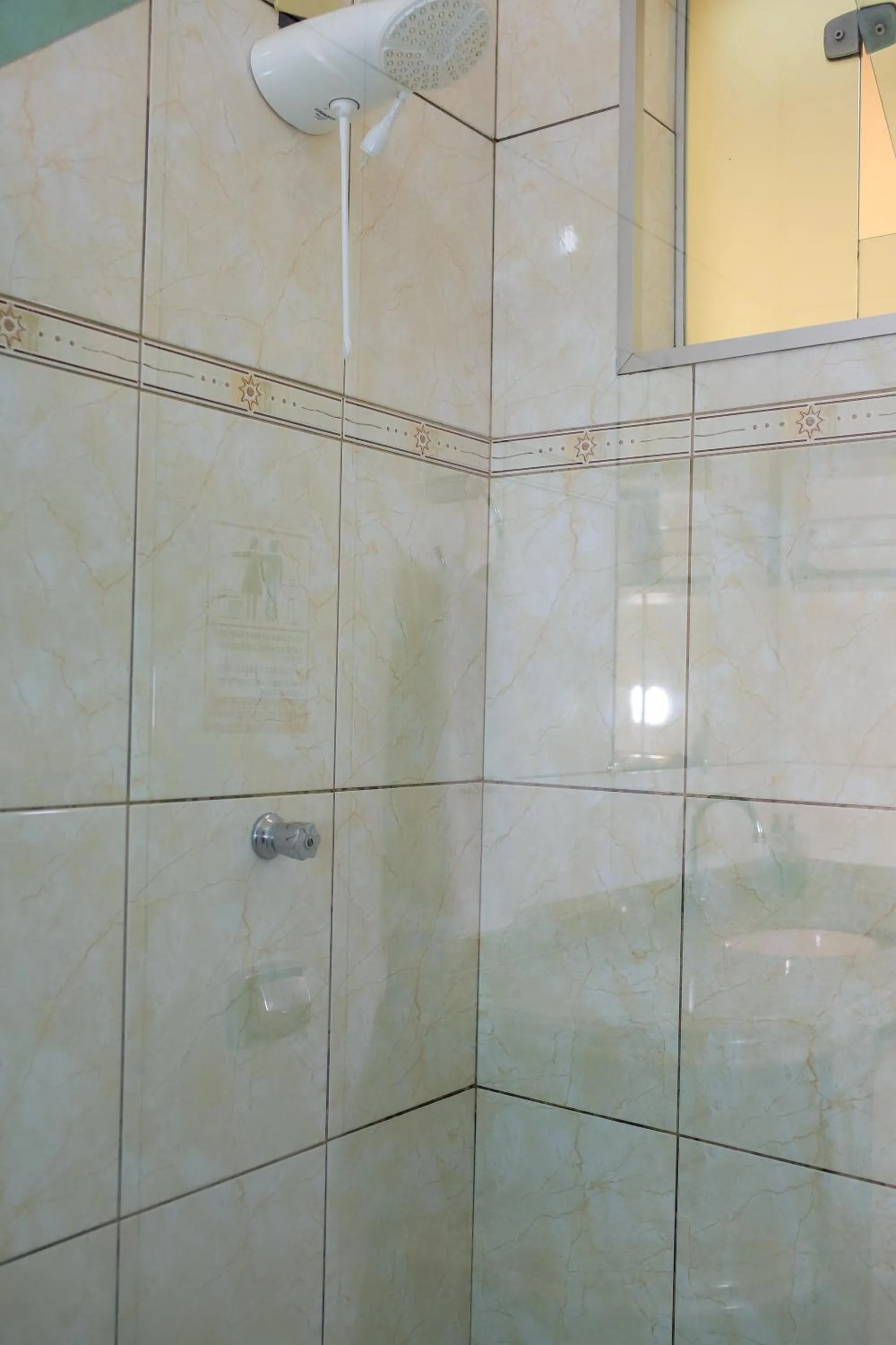 Bathroom in Pousada Santa Cruz