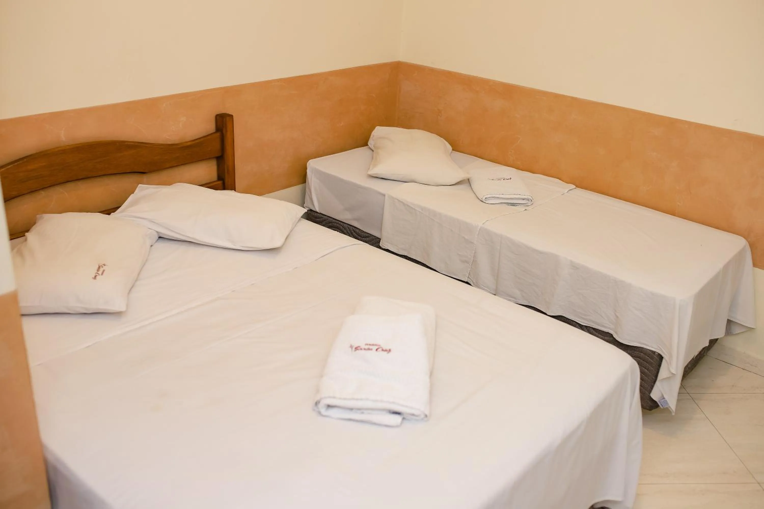 Bedroom, Bed in Pousada Santa Cruz