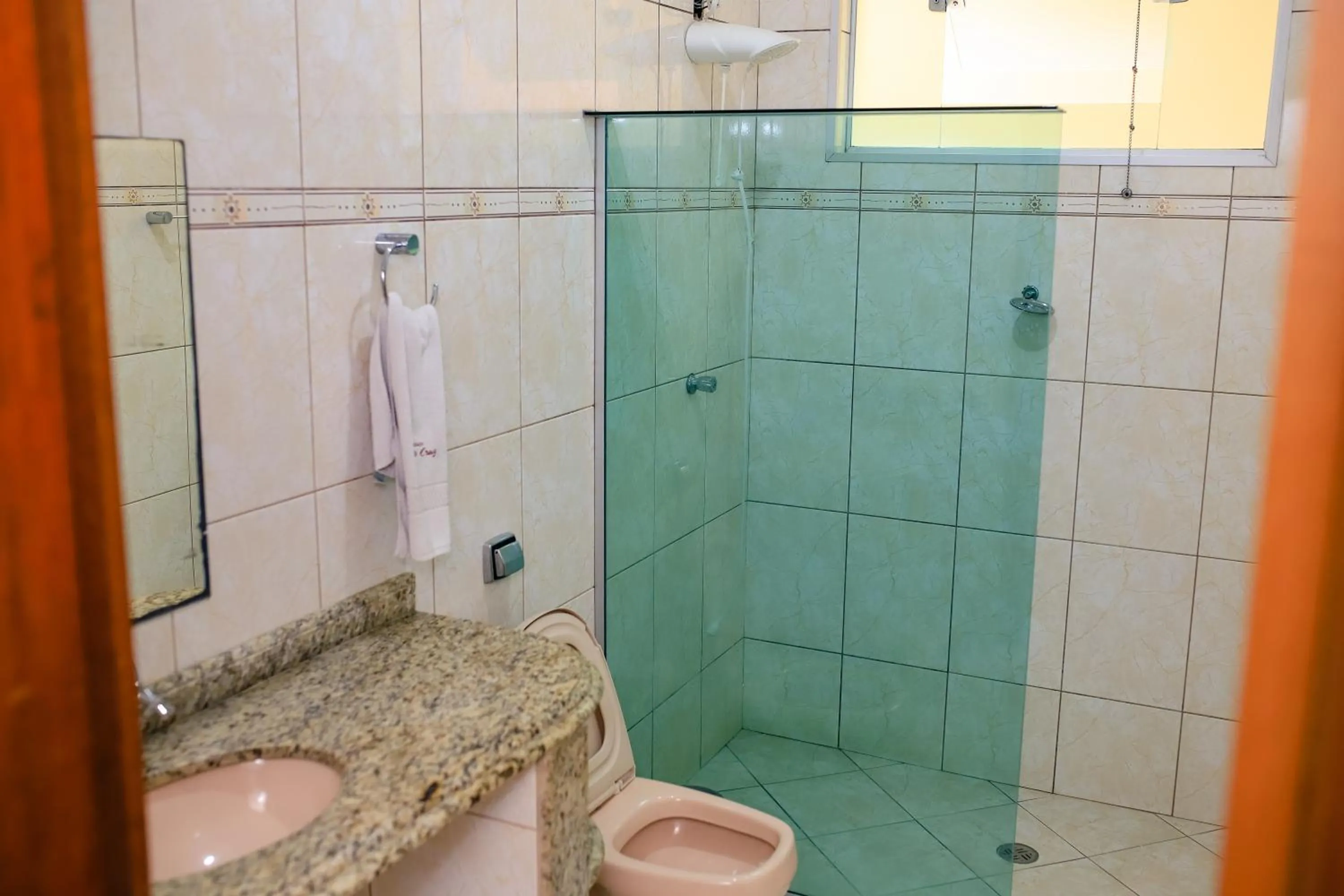 Bathroom in Pousada Santa Cruz