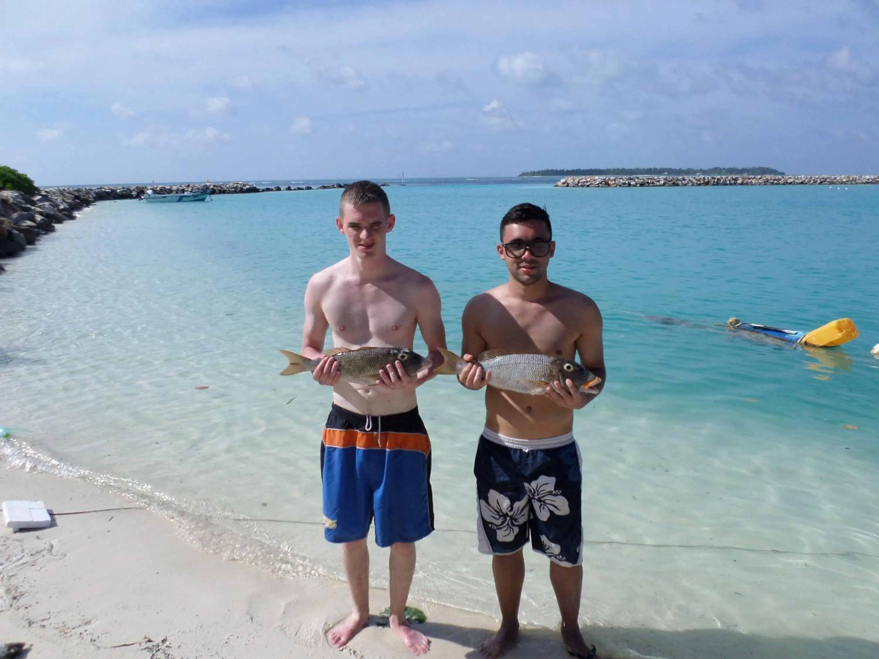 Fishing in Masfalhi View Inn