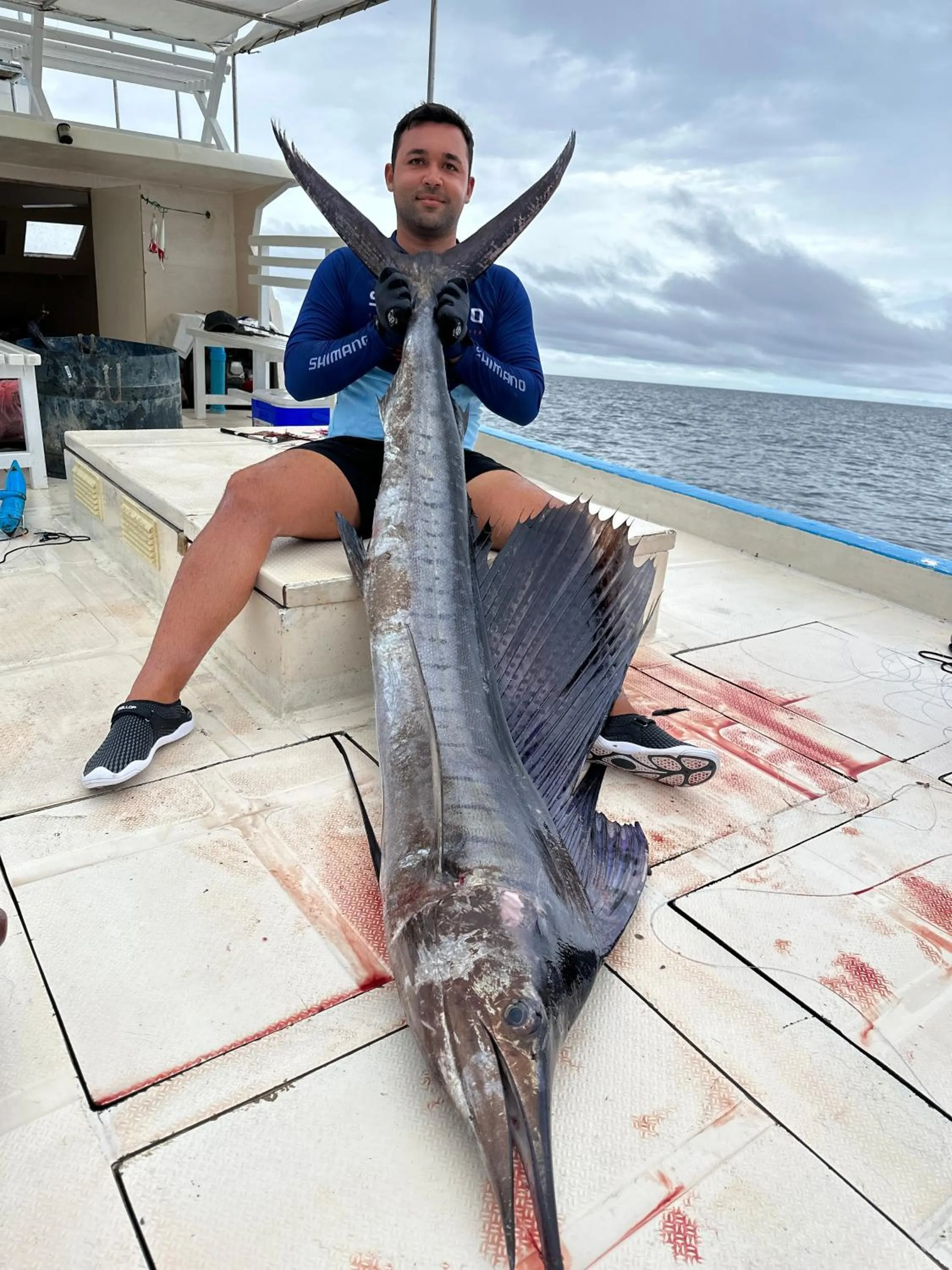 Fishing in Masfalhi View Inn