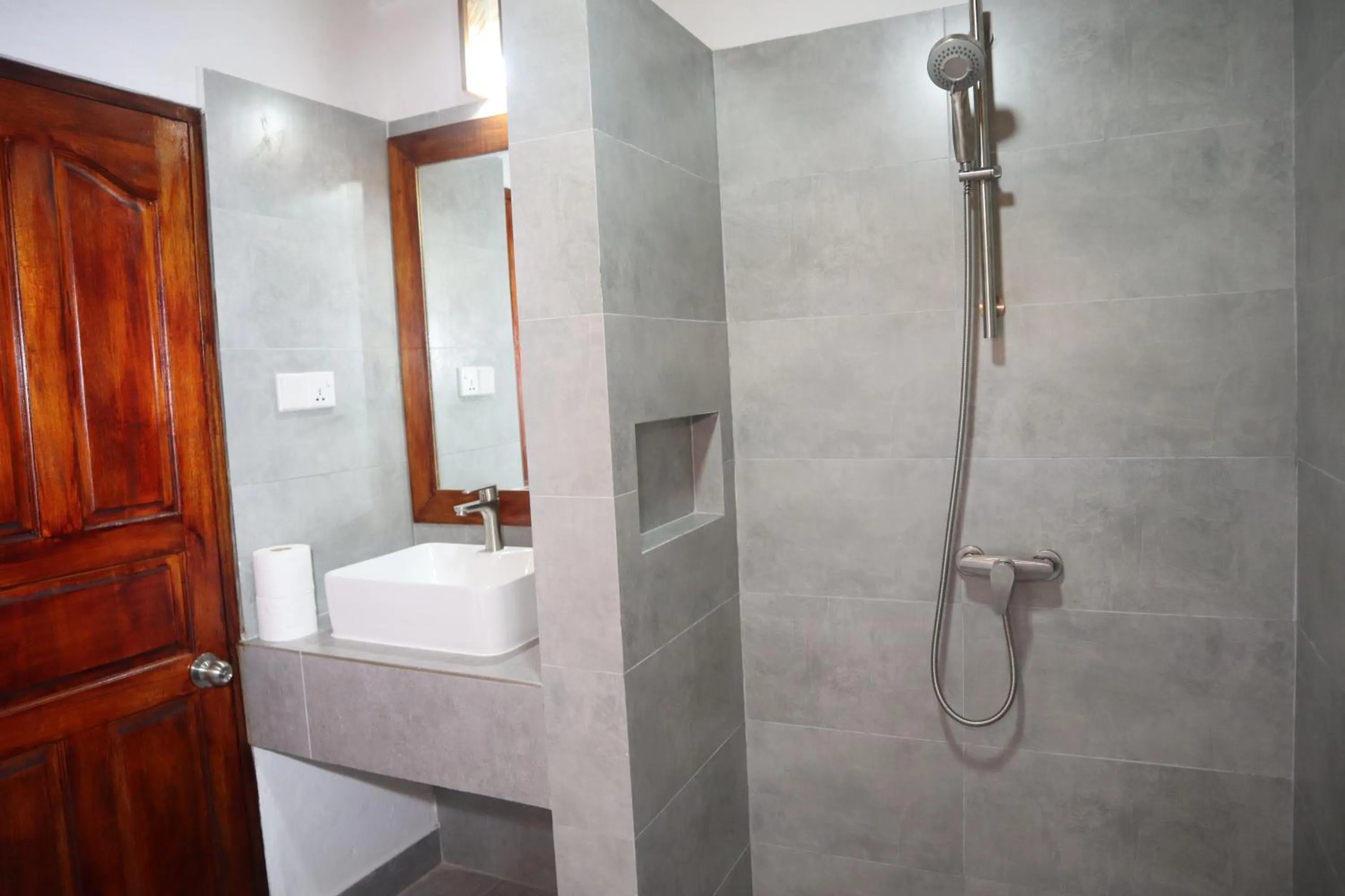 Bathroom in Masfalhi View Inn