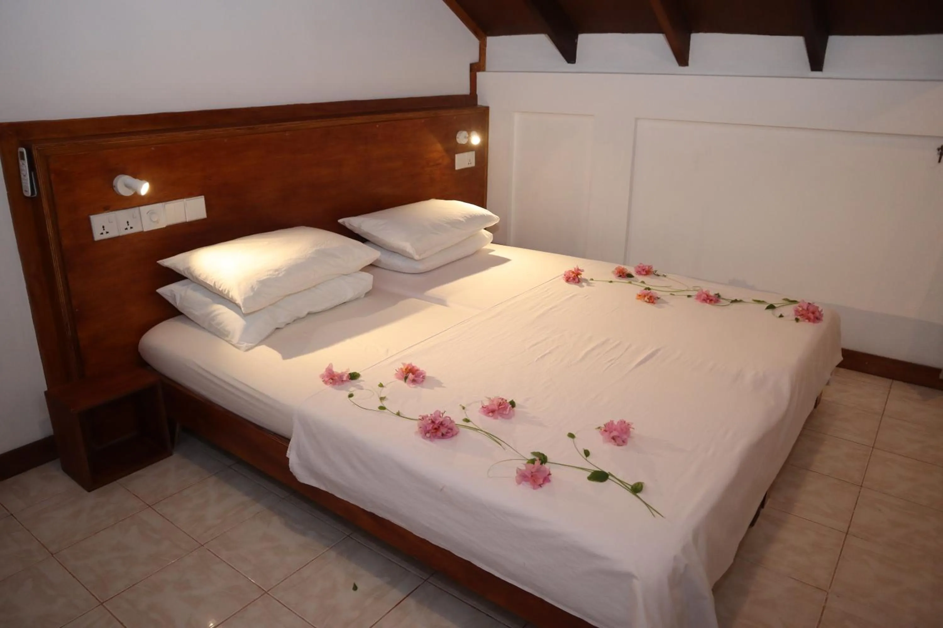 Bed in Masfalhi View Inn