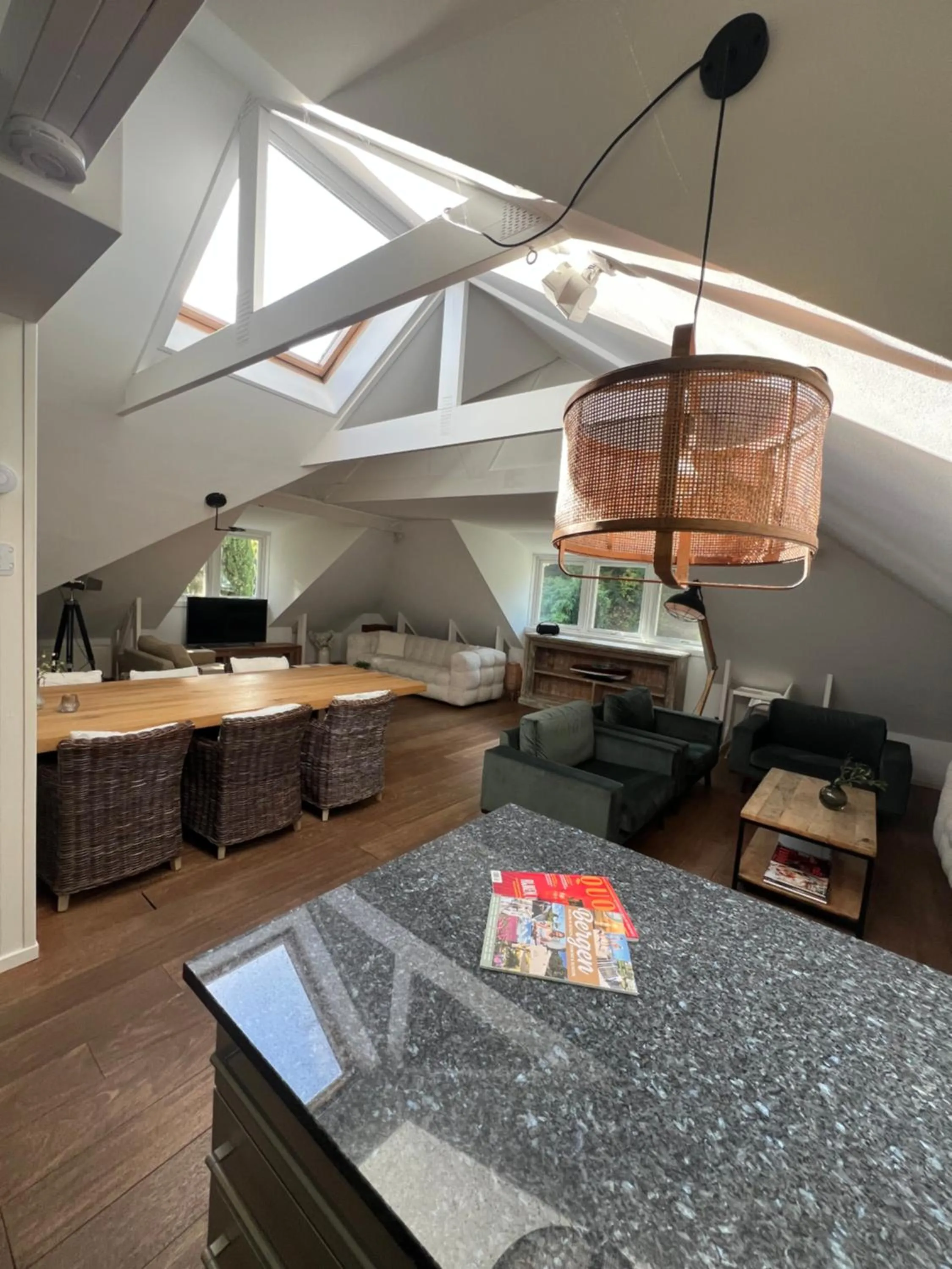 Loft aan Zee Bergen-Schoorl Luxury Appartement