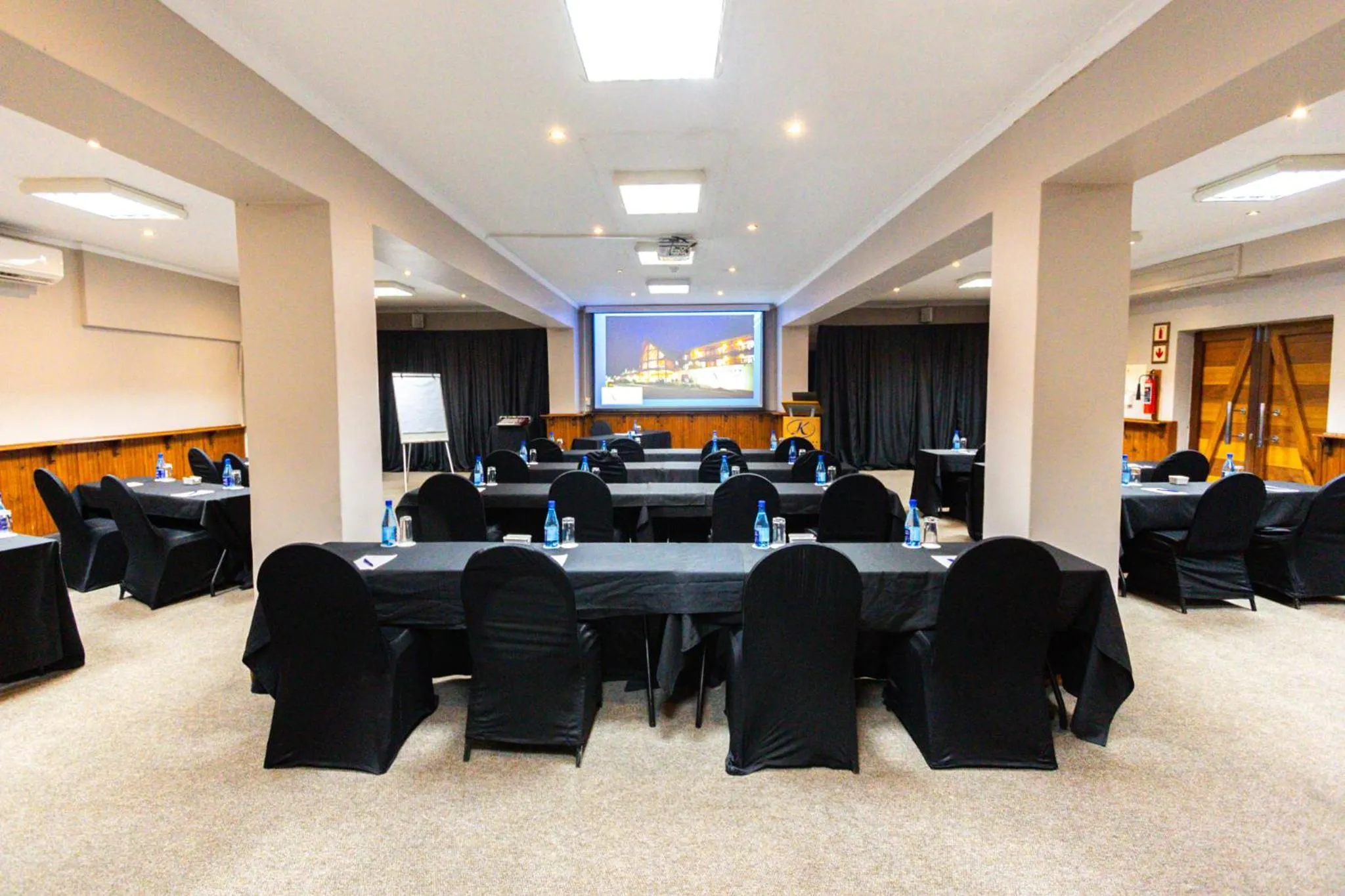 Meeting/conference room in The Kelway Hotel