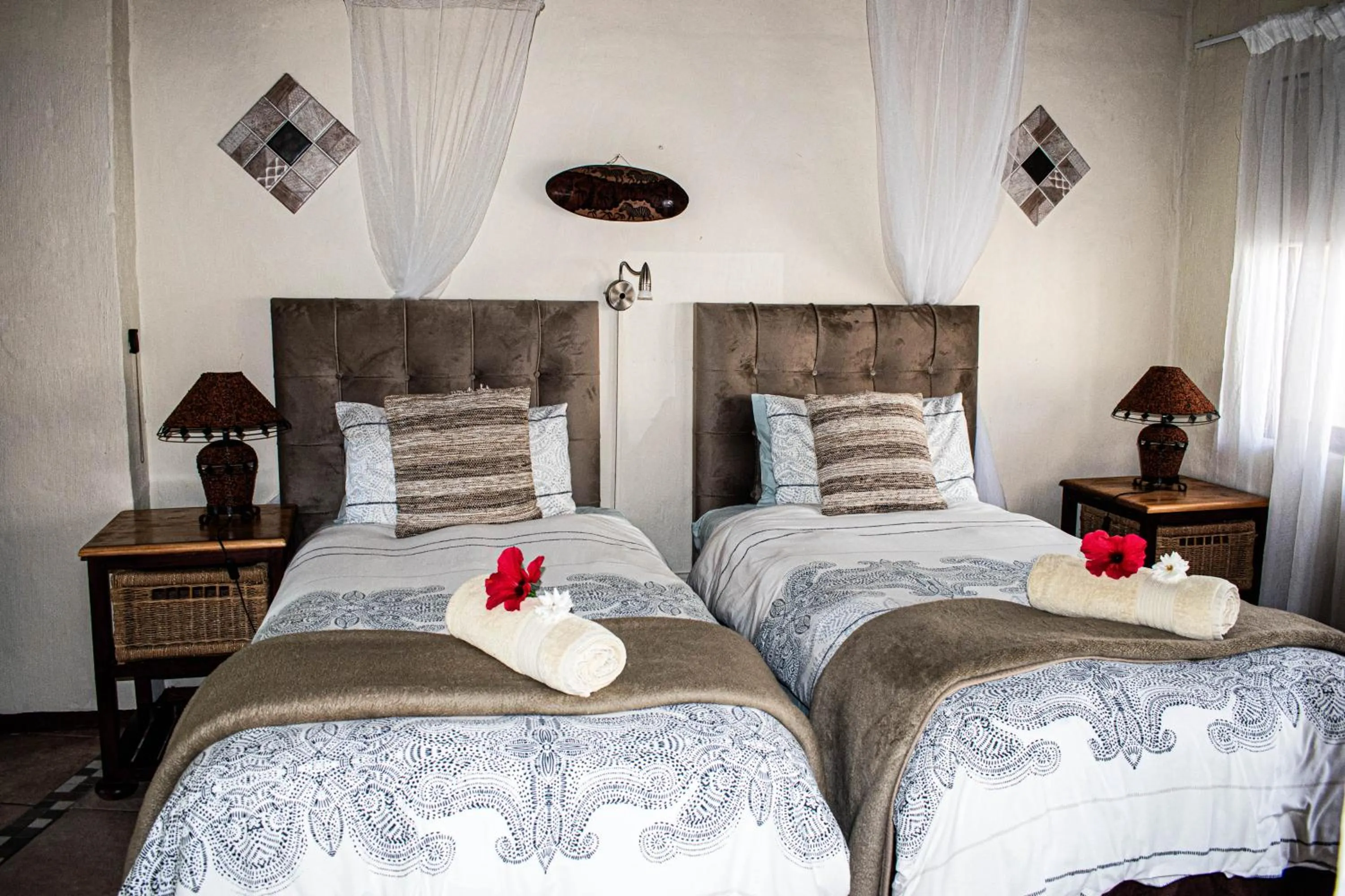 Bedroom, Bed in Elephants Footprint Lodge