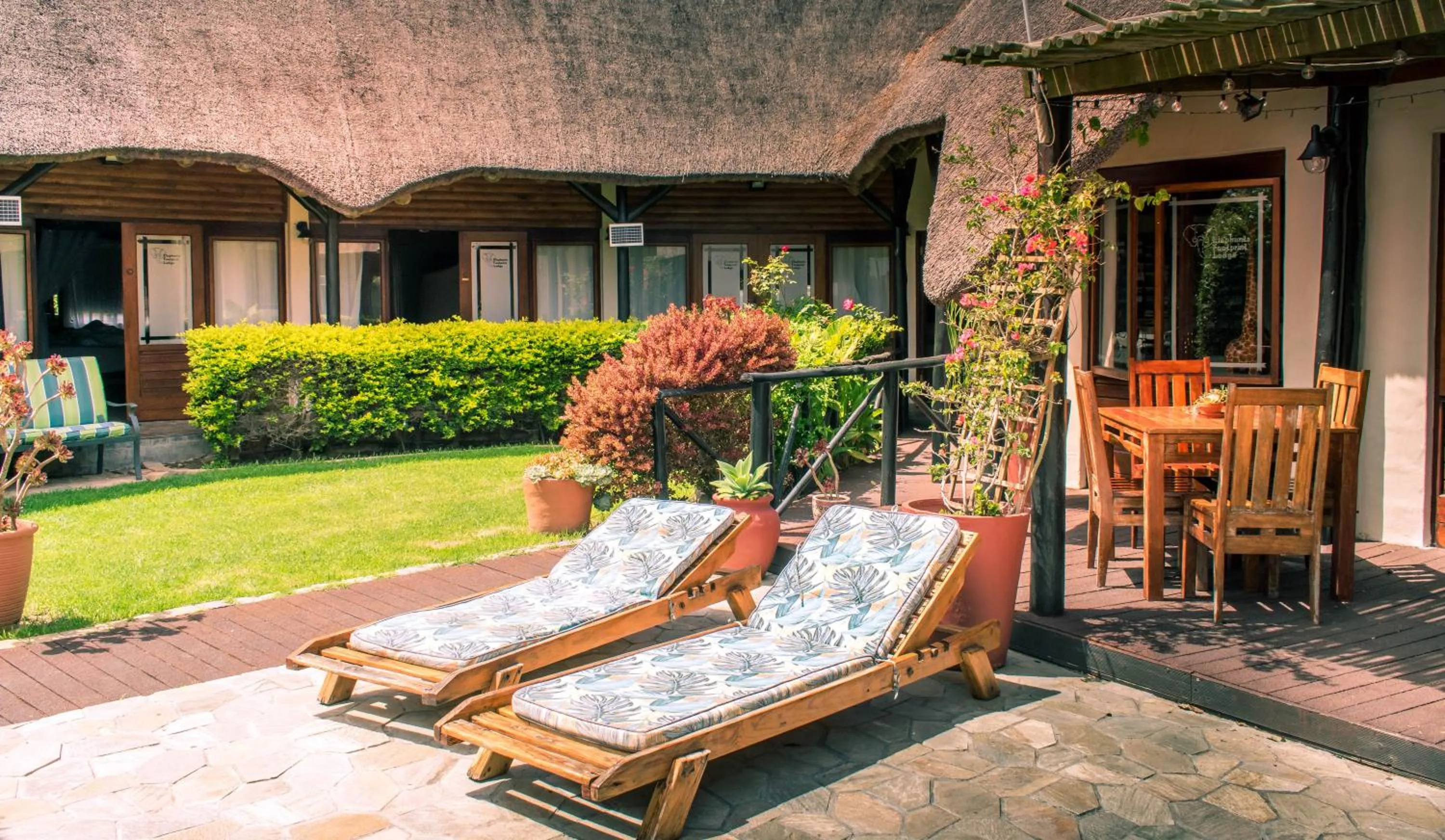 Garden view in Elephants Footprint Lodge