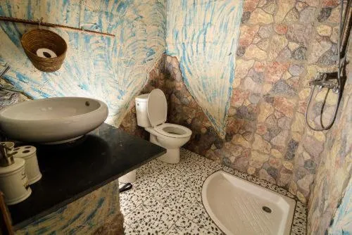 Shower in Maison d'hotes Ait Bou Izryane