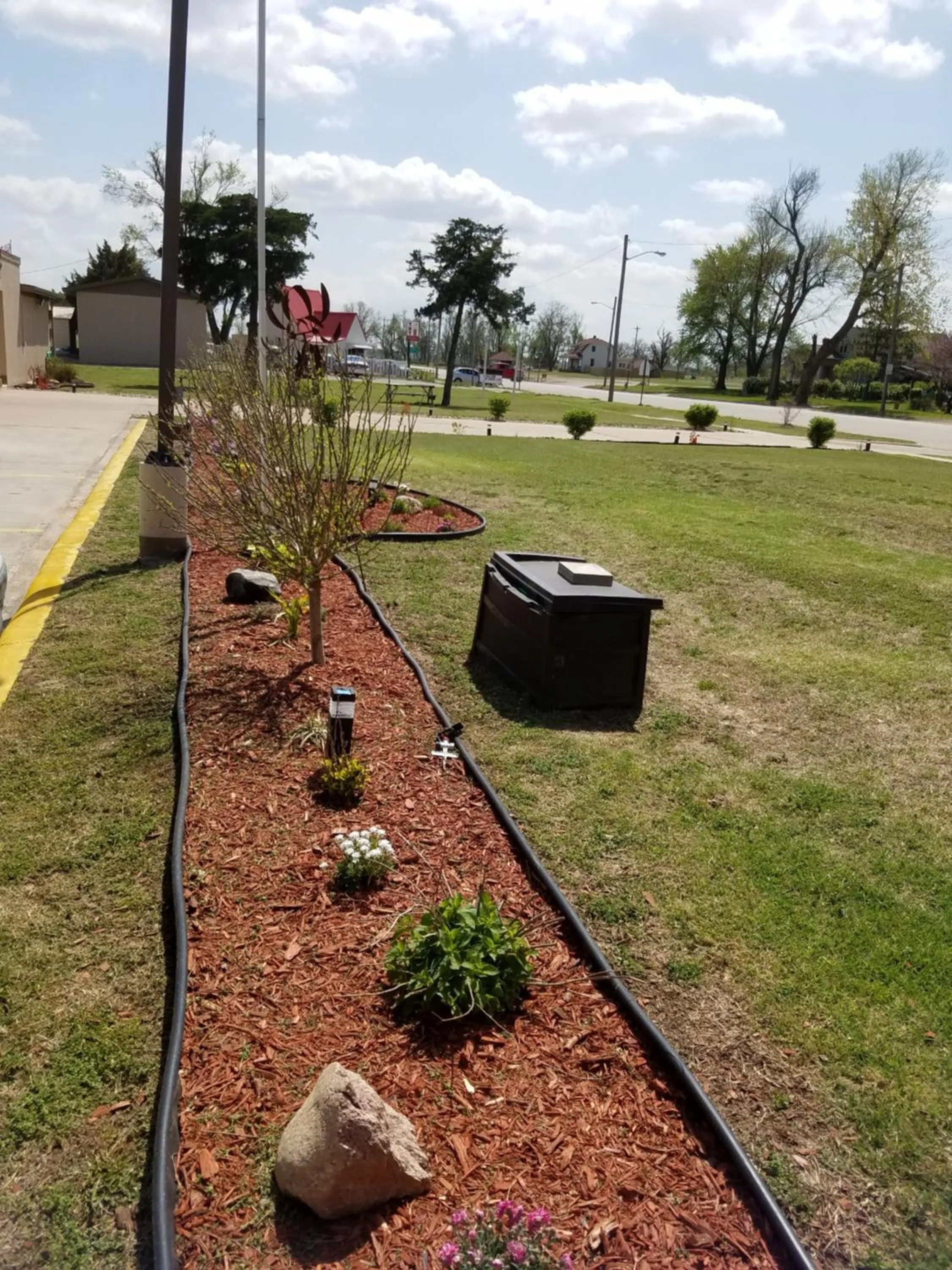 Garden view in Country Inn Sterling