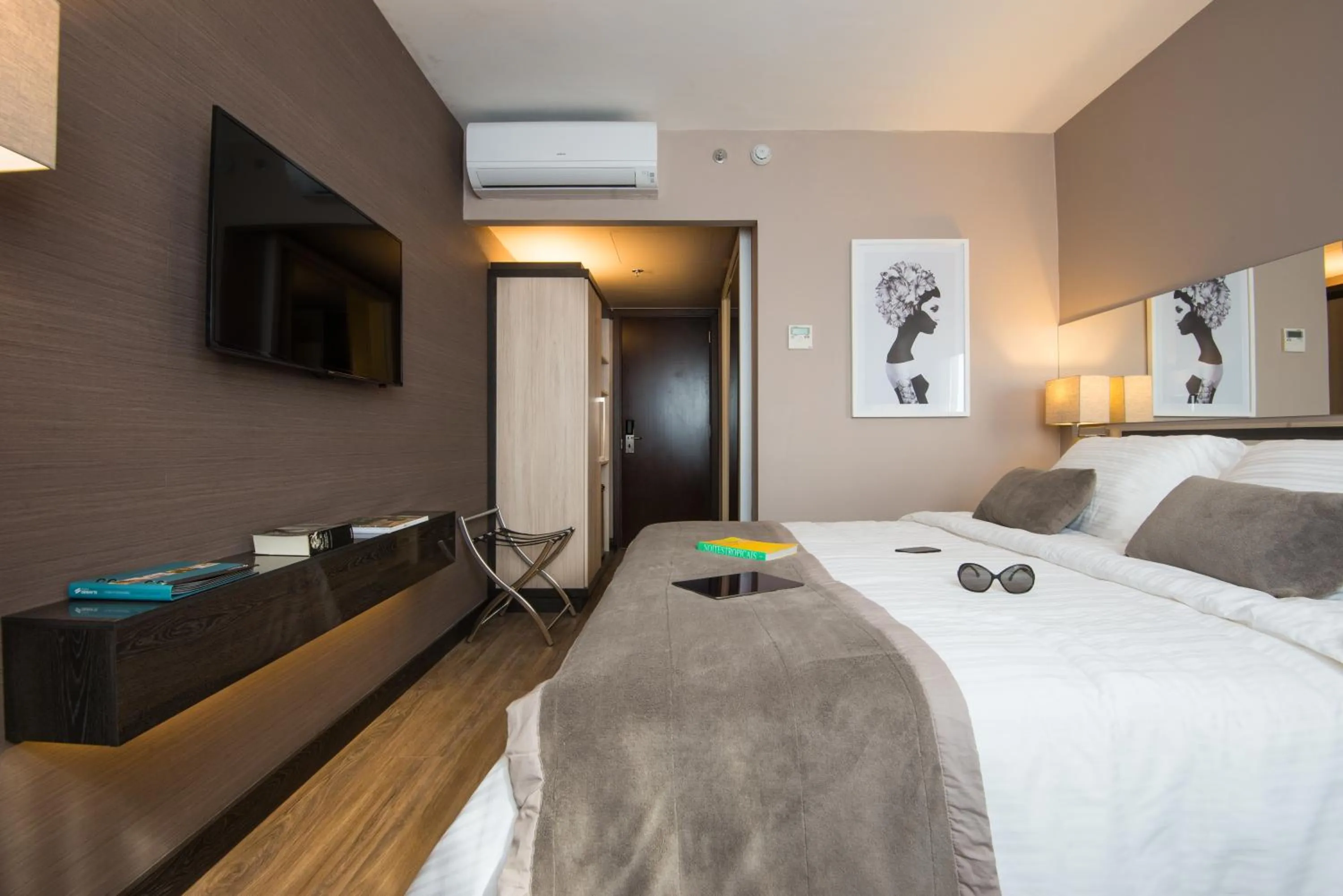 Photo of the whole room, Bed in Hotel Atlantico Prime