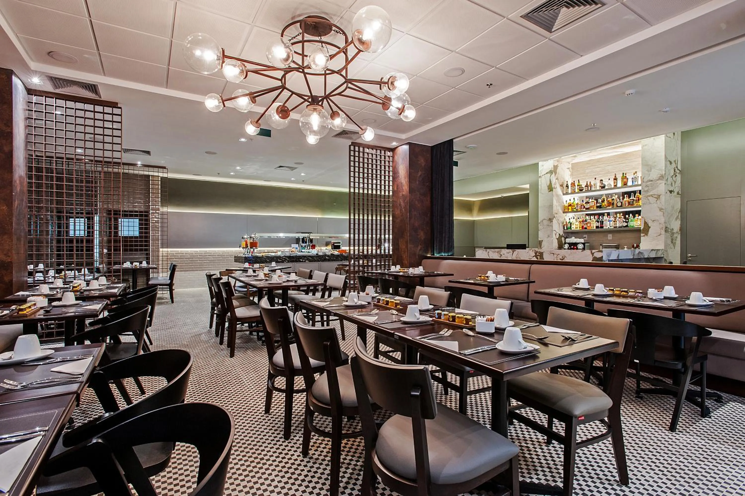 Restaurant/places to eat in Hotel Atlantico Prime