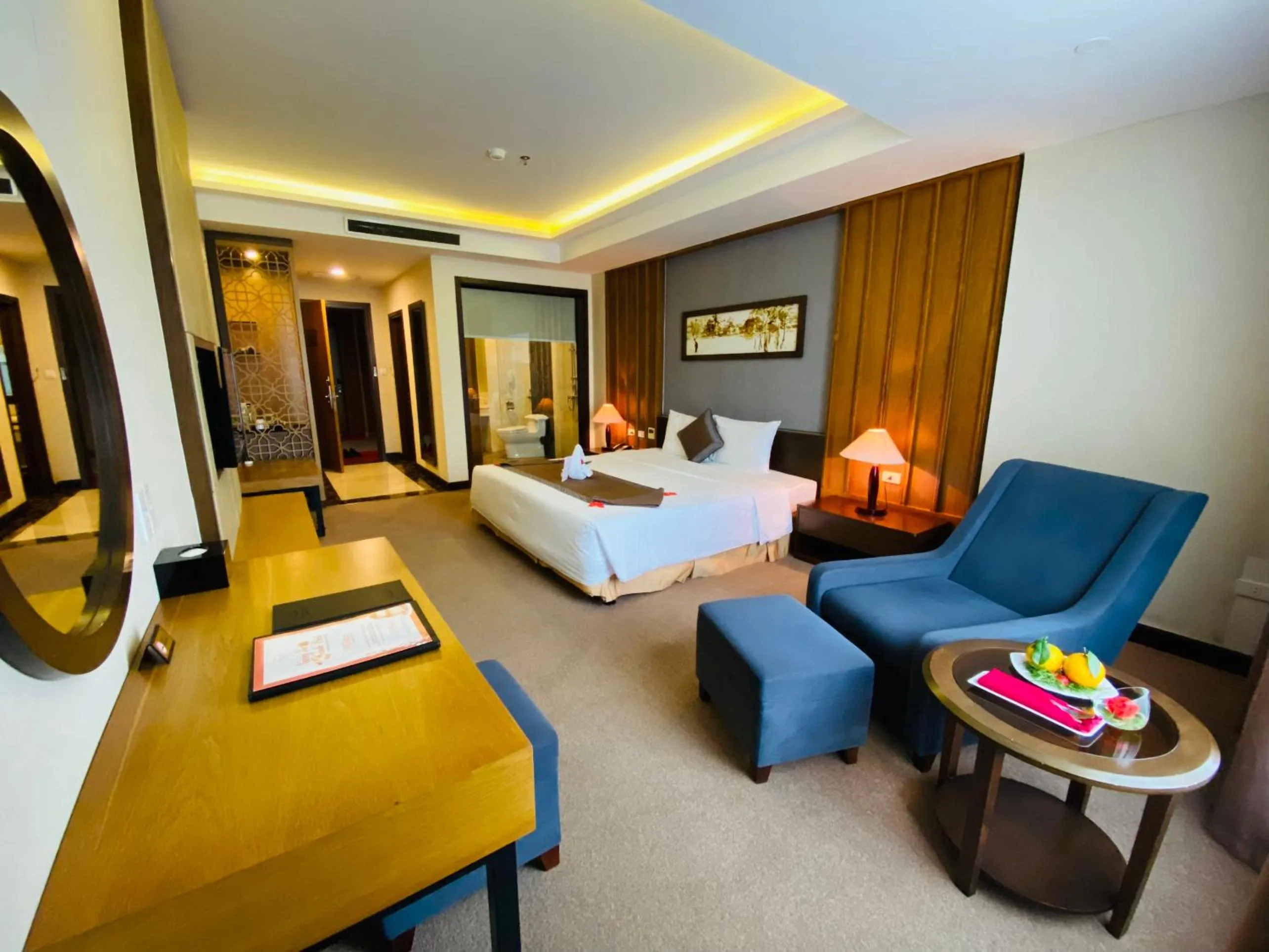 Bed in Muong Thanh Luxury Nhat Le Hotel