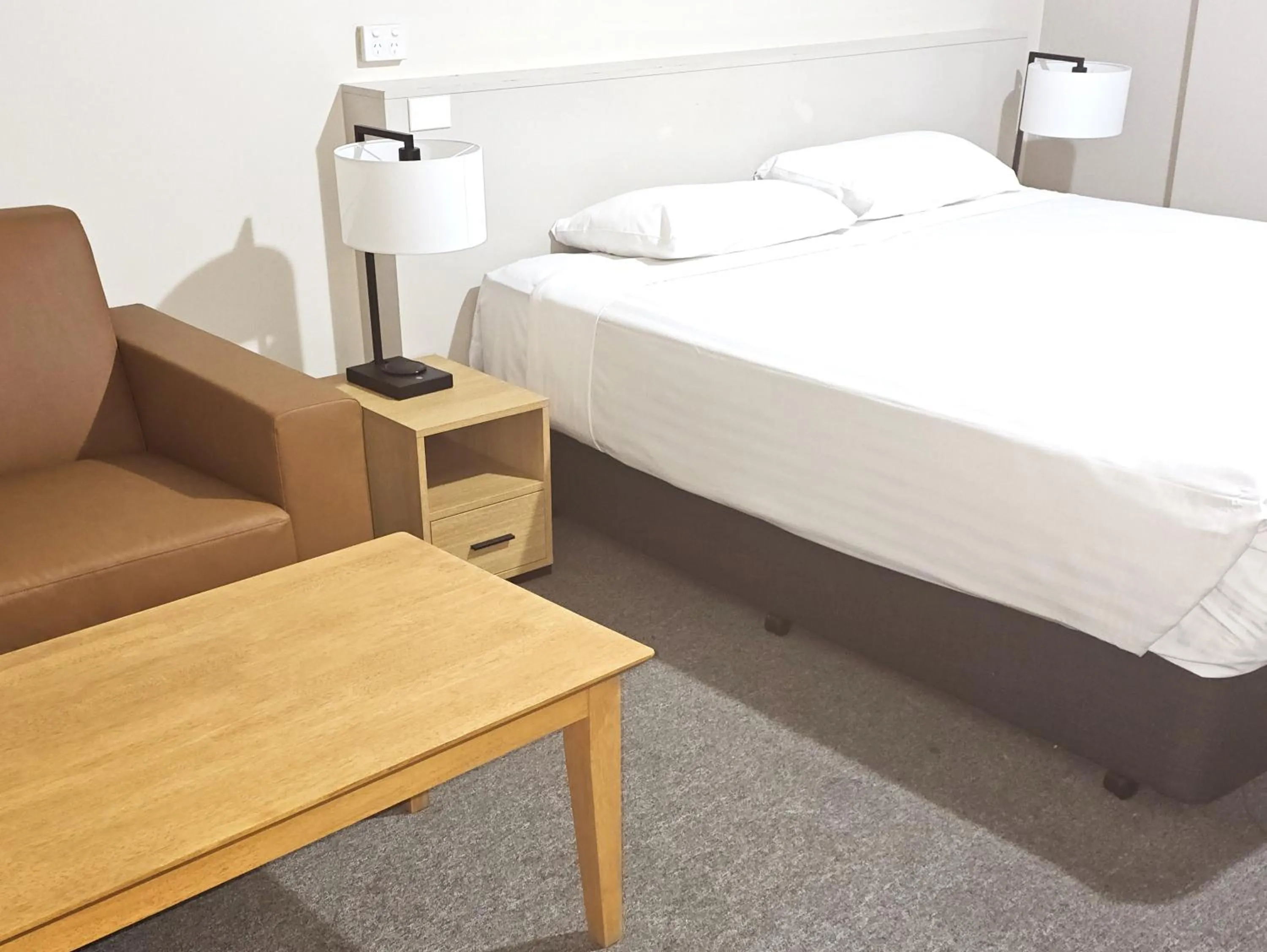 Bed in Sanno Marracoonda Perth Airport Hotel