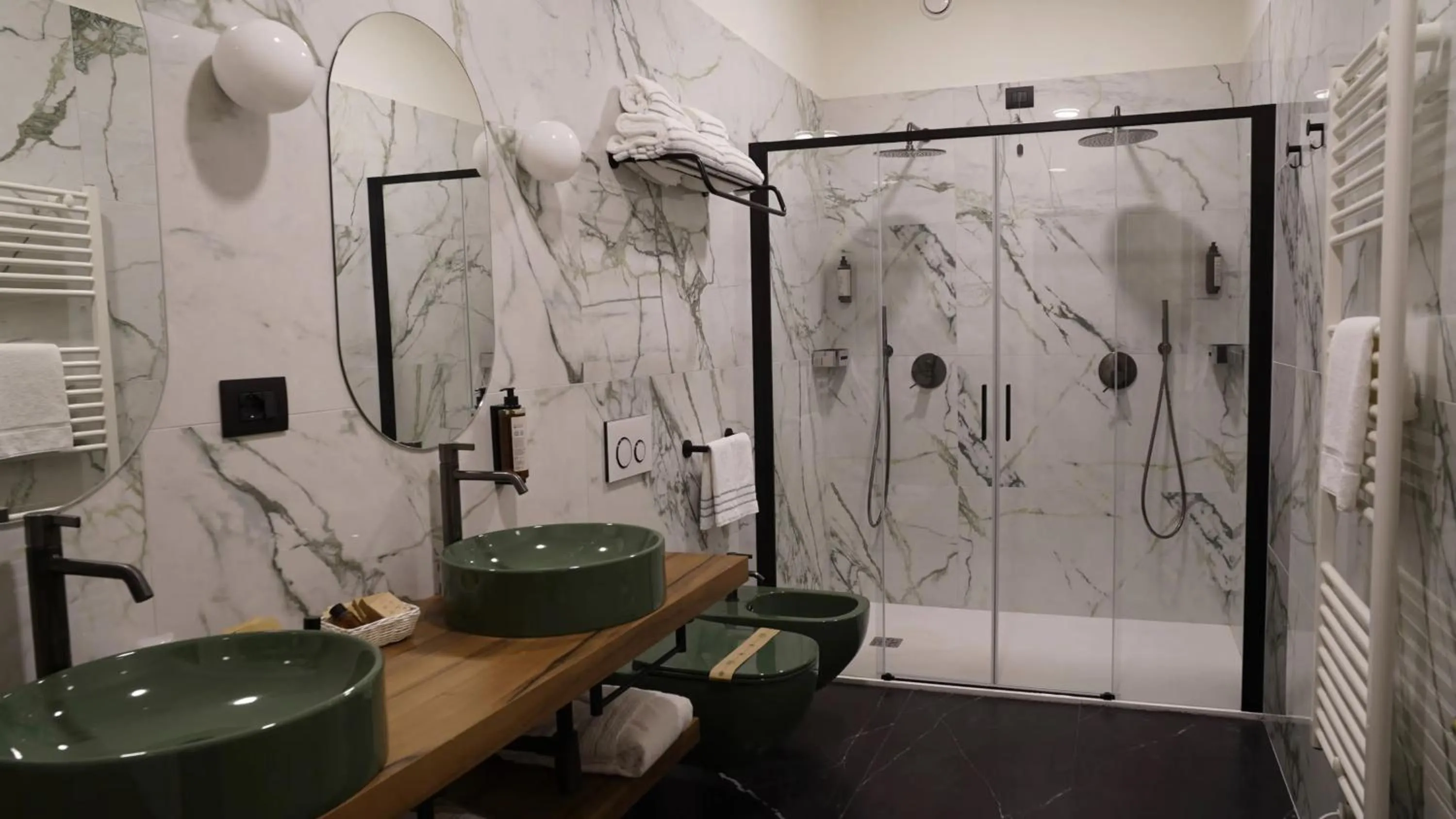 Bathroom in Locanda del lupo