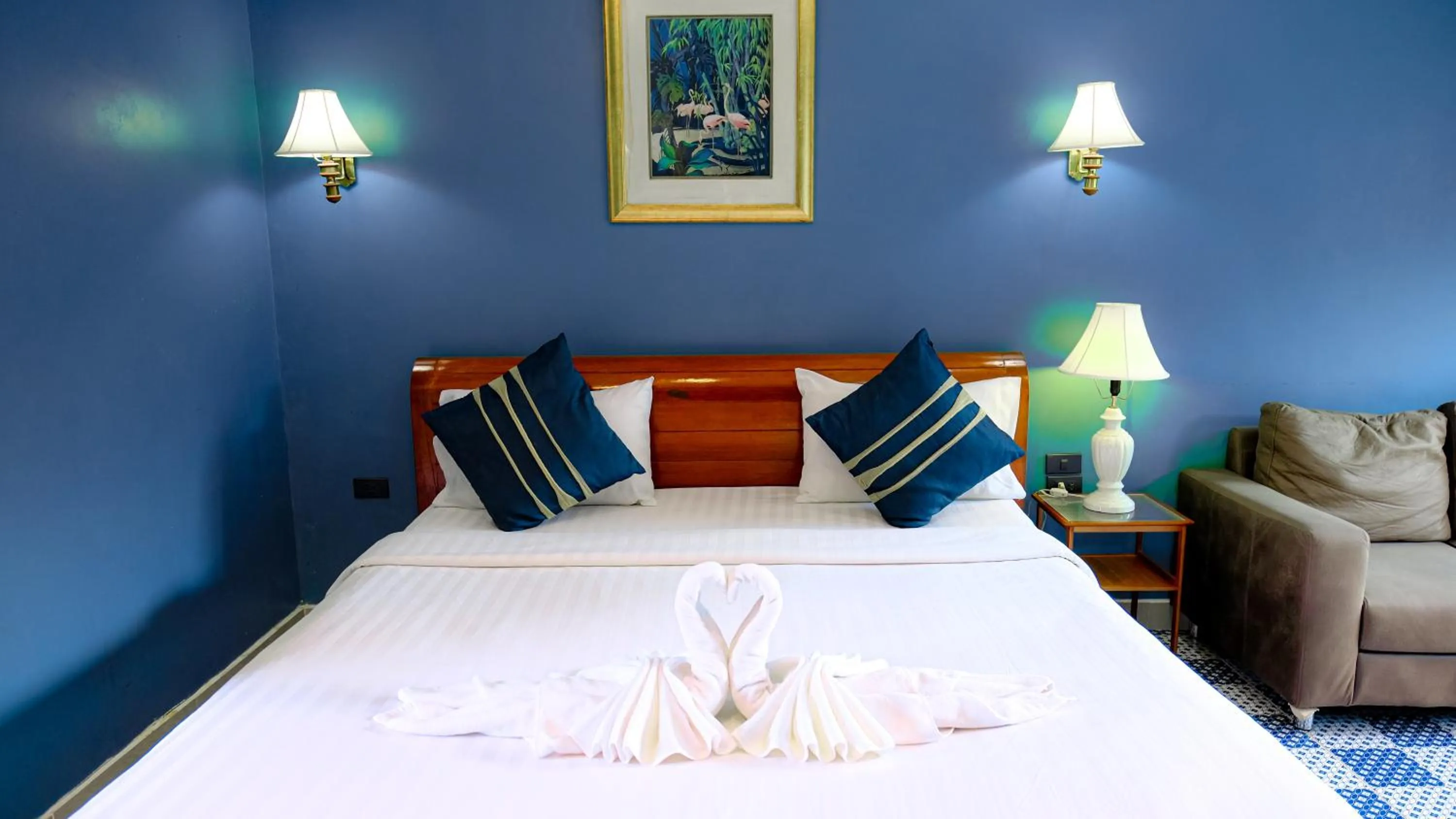 Bed in Bora Bora Villa Phuket