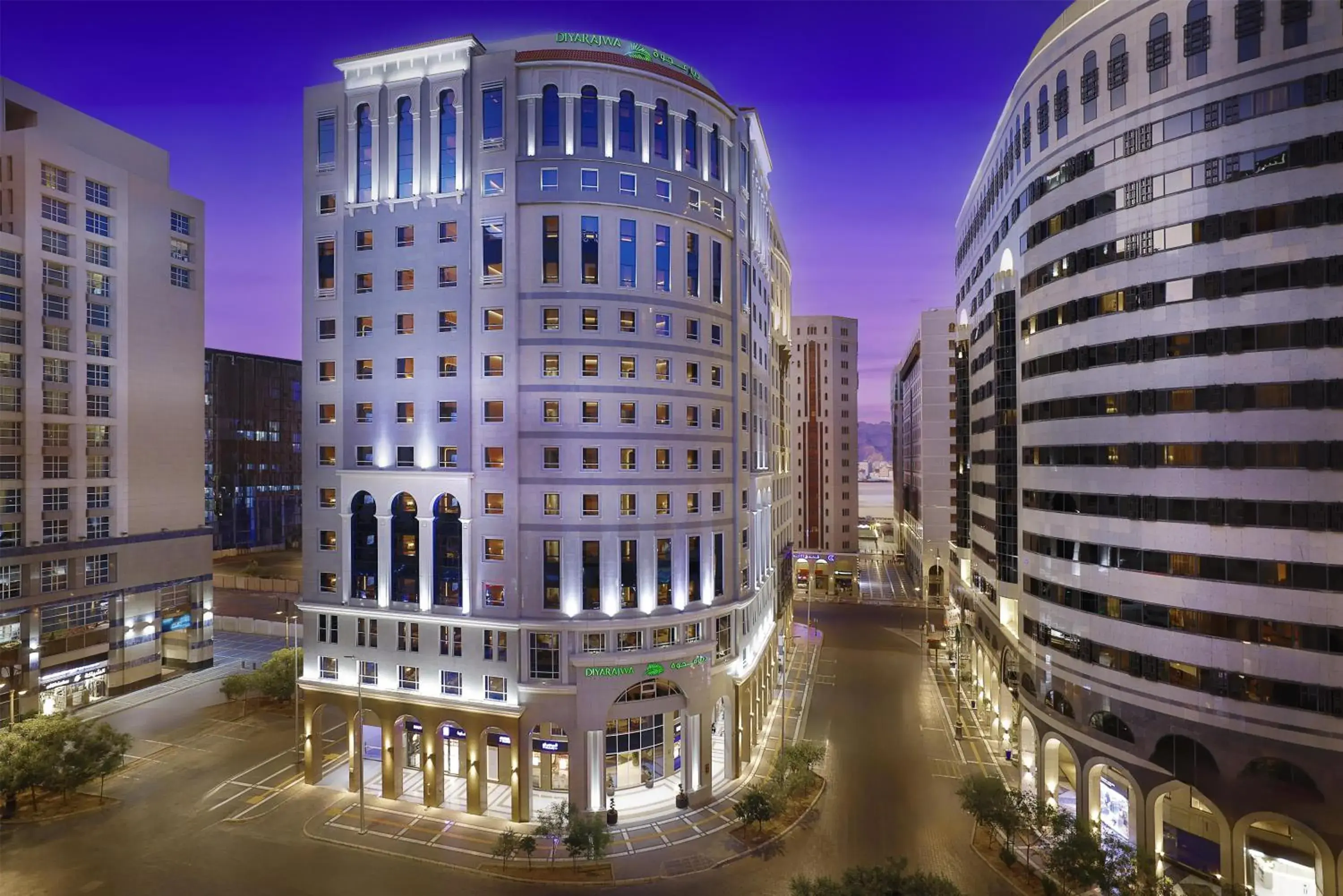 Diyar Ajwa, Tapestry Collection By Hilton Diyar Ajwa, Tapestry Collection By Hilton