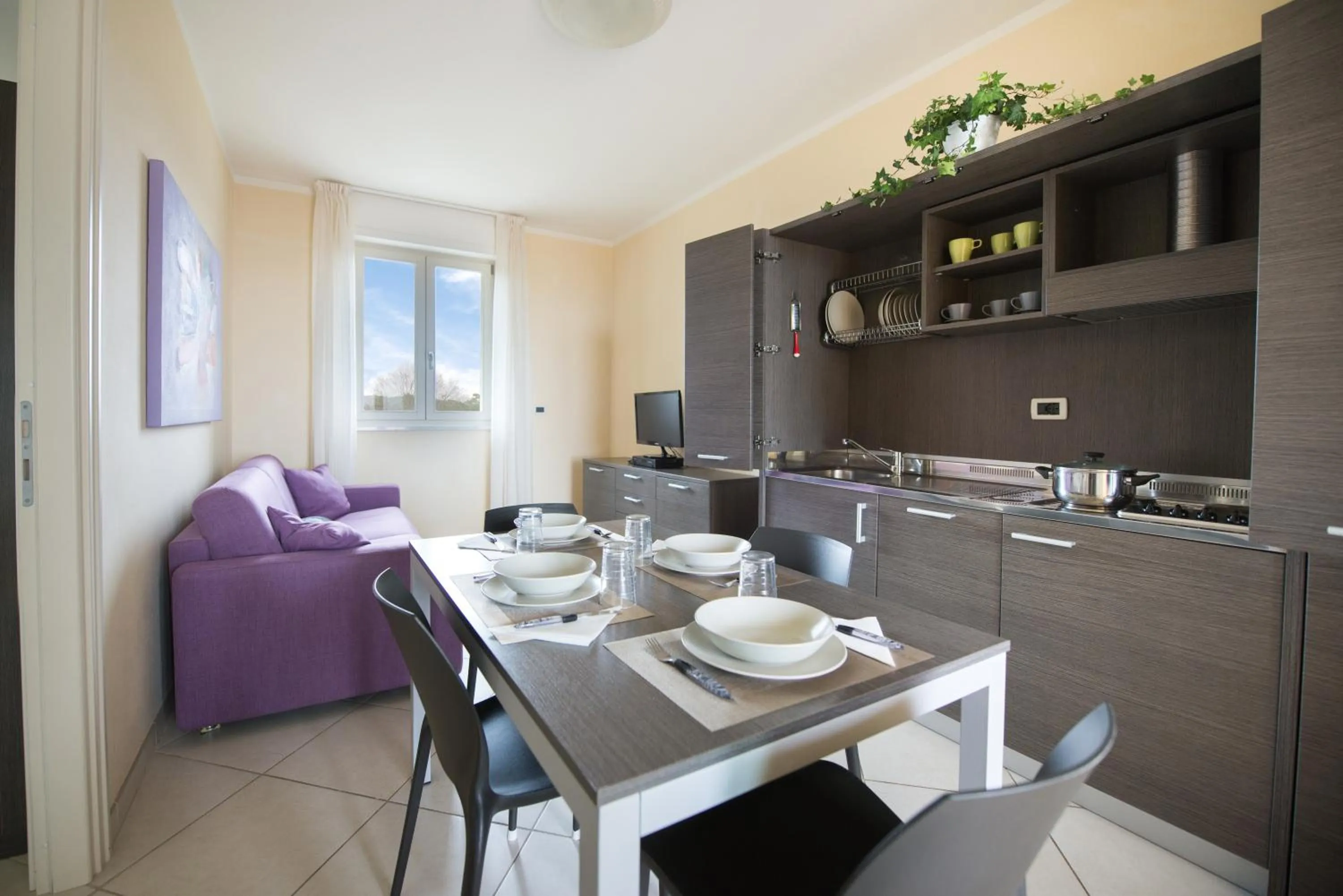 TV and multimedia in Residence Colombo