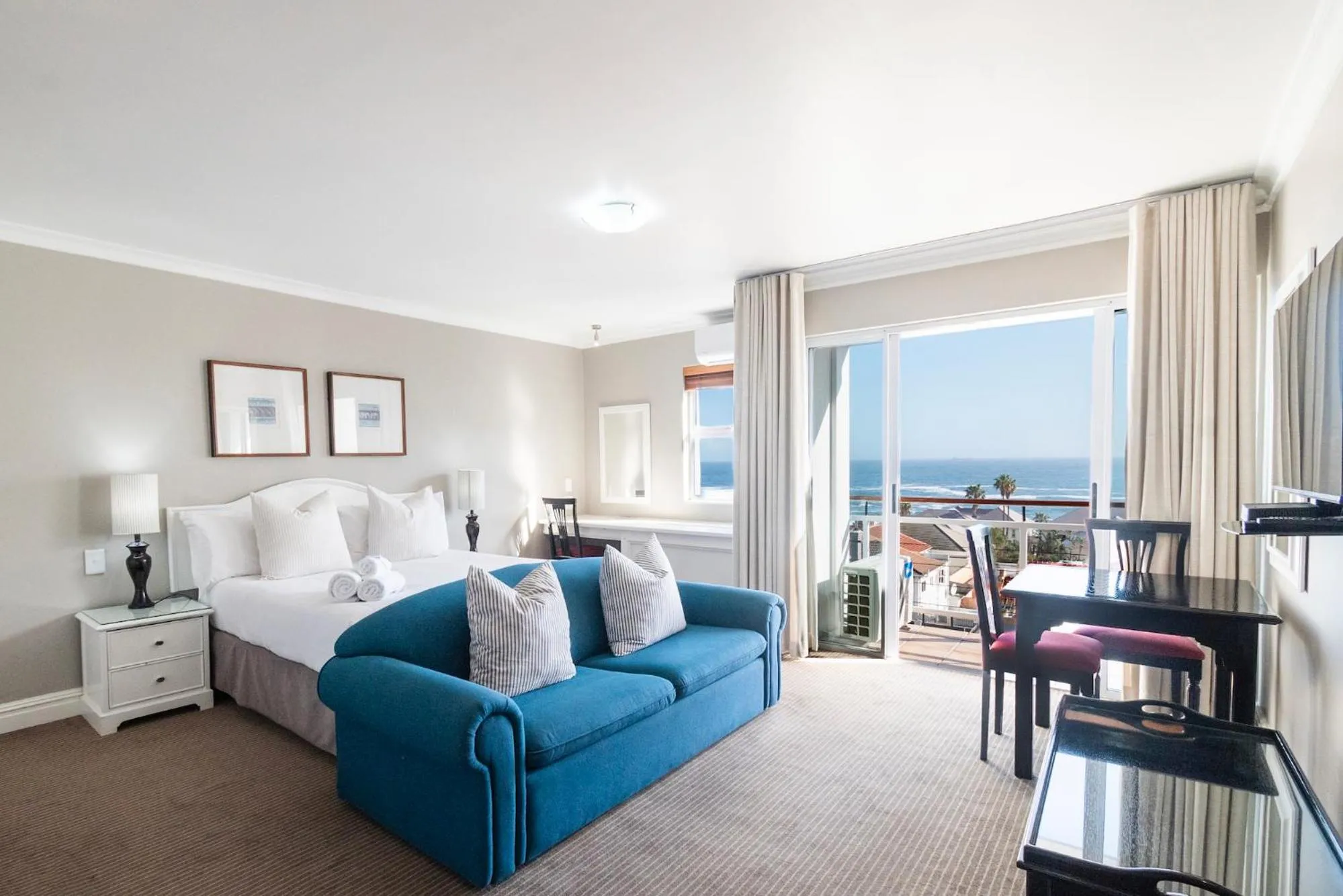 Photo of the whole room in The Bantry Aparthotel by Totalstay