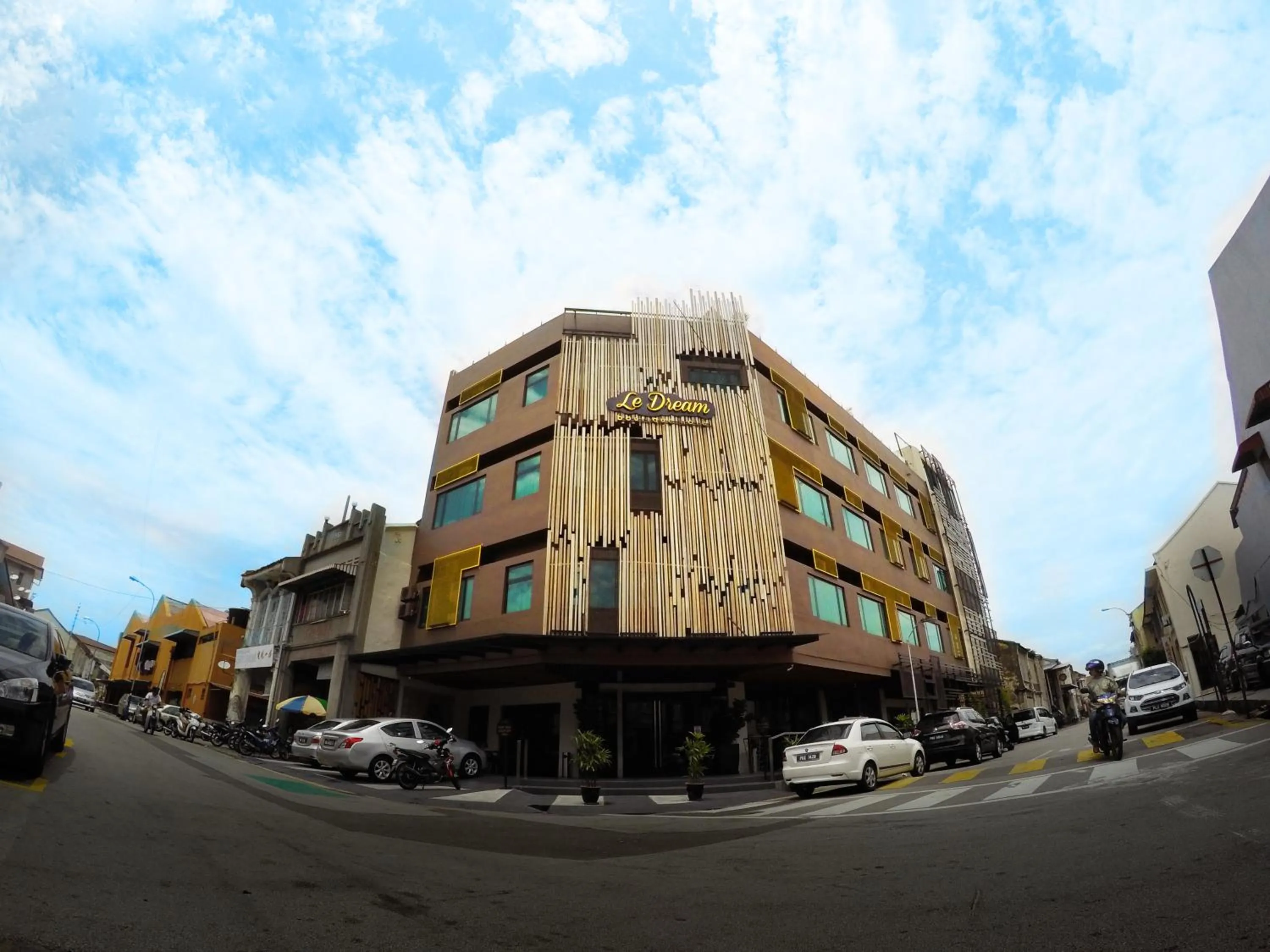 Facade/entrance in Le Dream Boutique Hotel