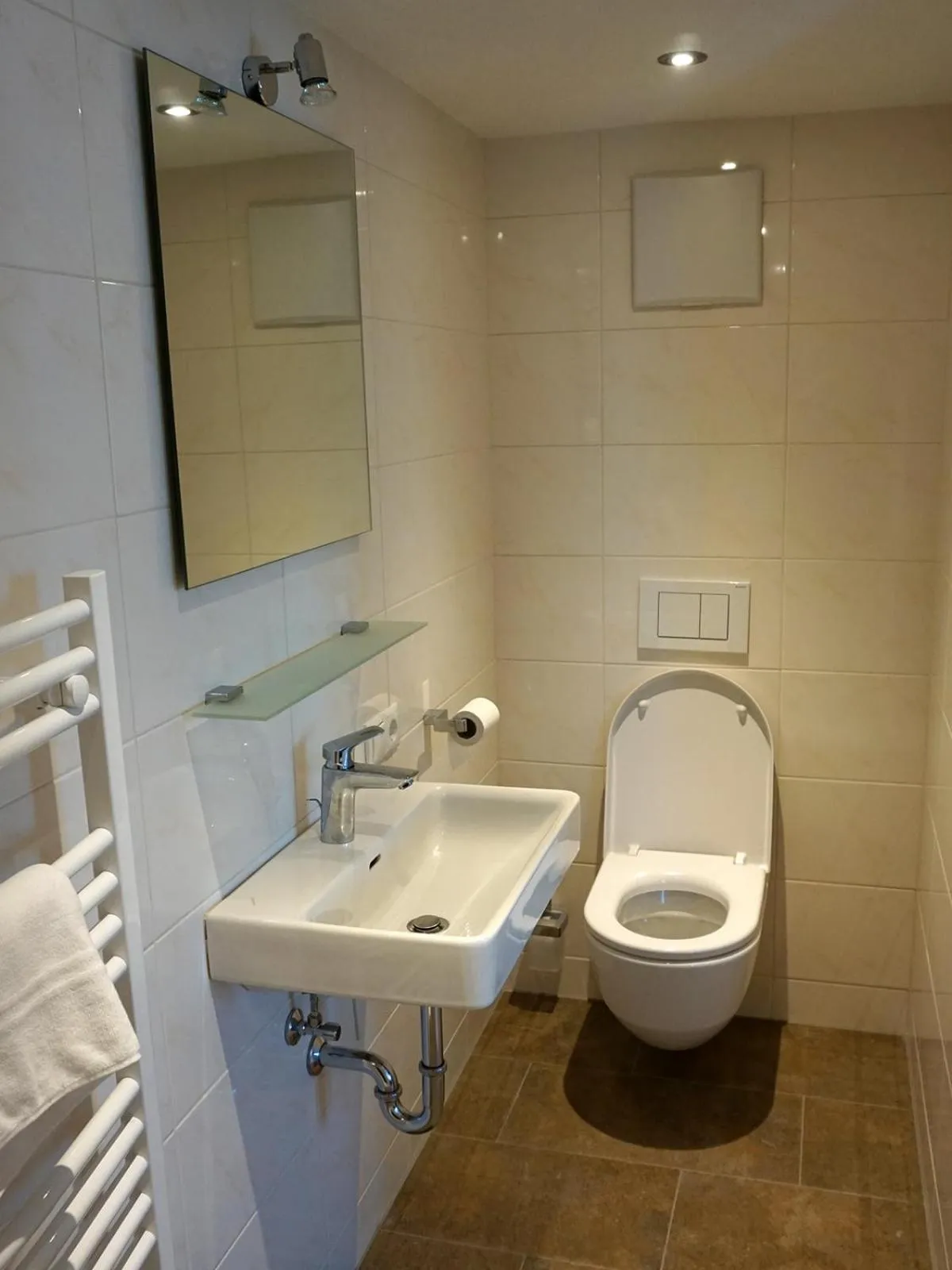 Bathroom in Waldrast Bed & Breakfast