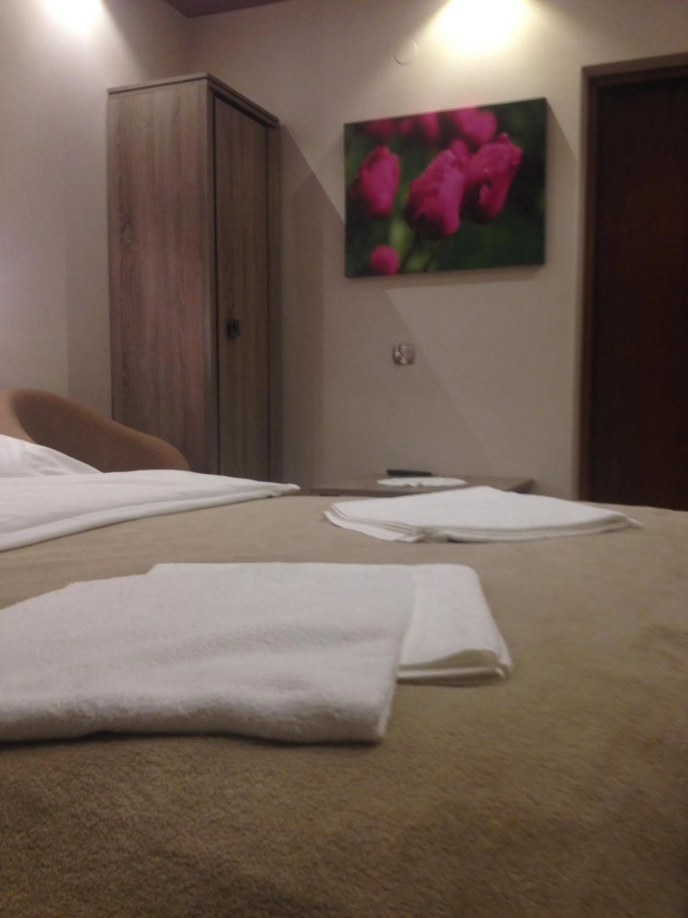 Other, Bed in Hotel Mis