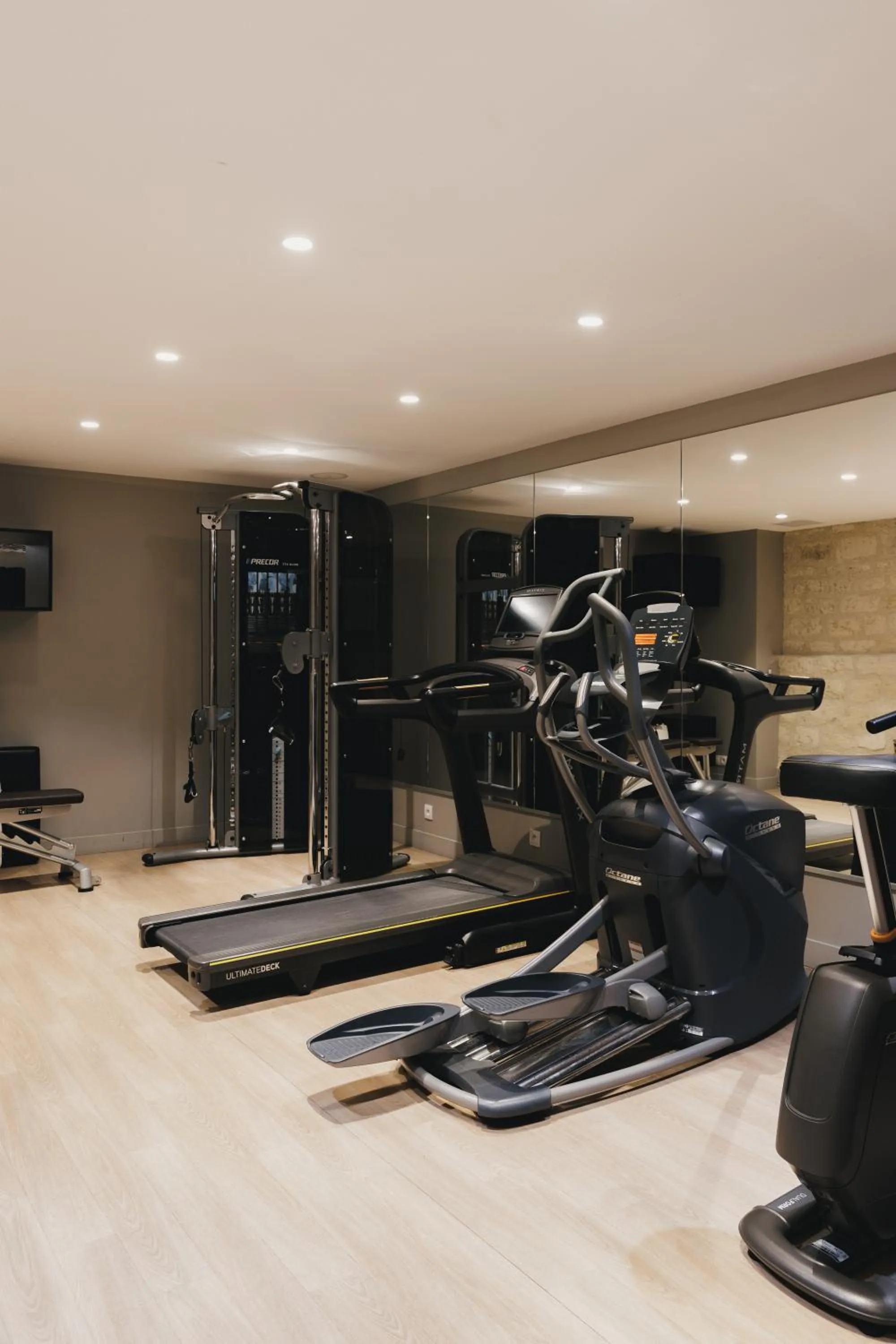 Fitness centre/facilities in Hôtel Opéra Liège