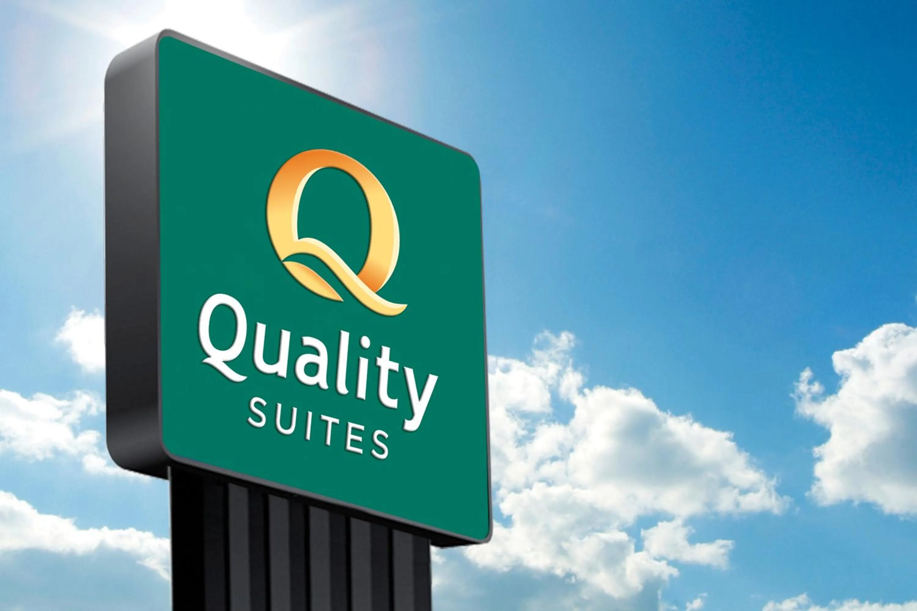 Logo/Certificate/Sign in Quality Aparthotel Valenciennes