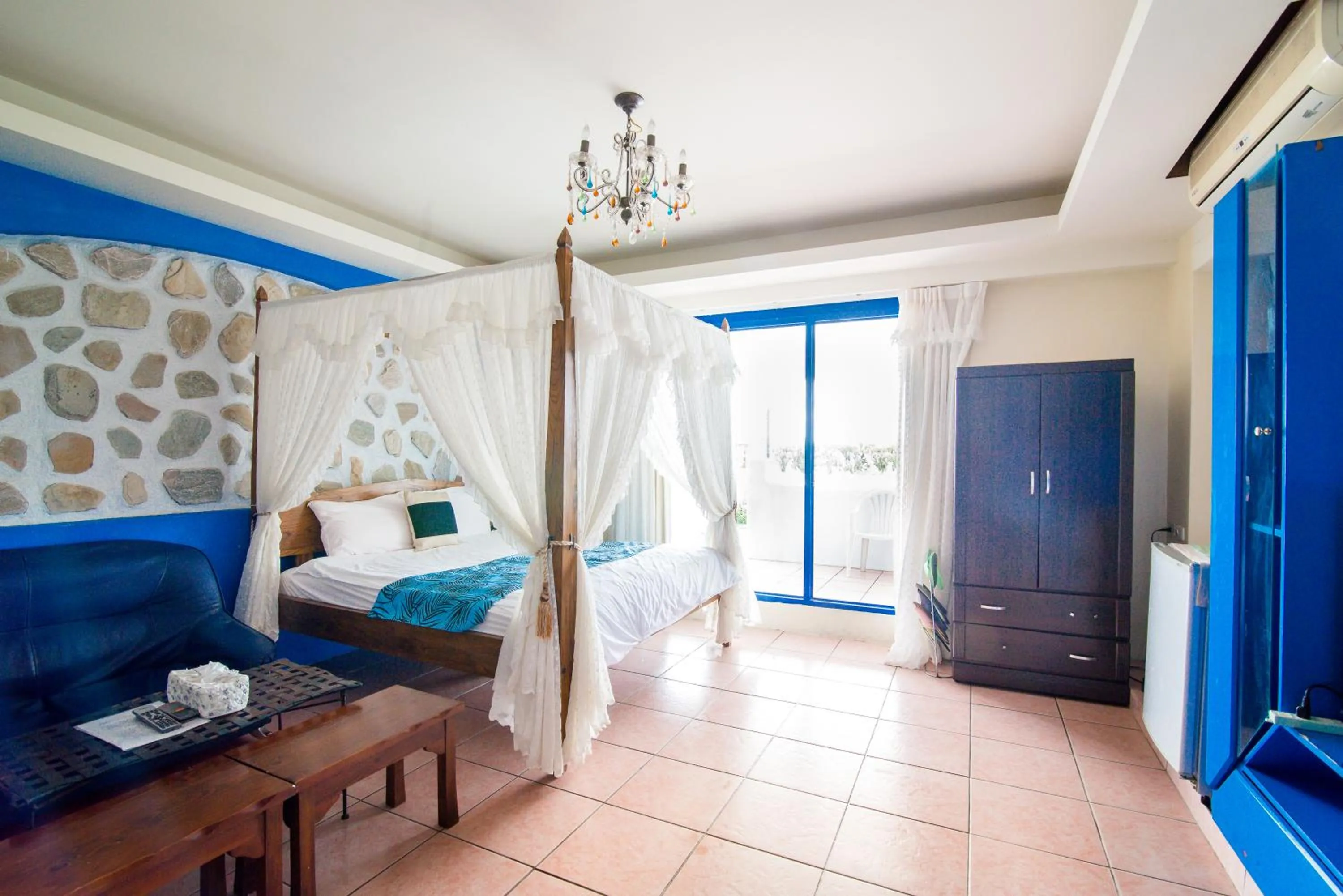 Bed in Shengtuolini B&B