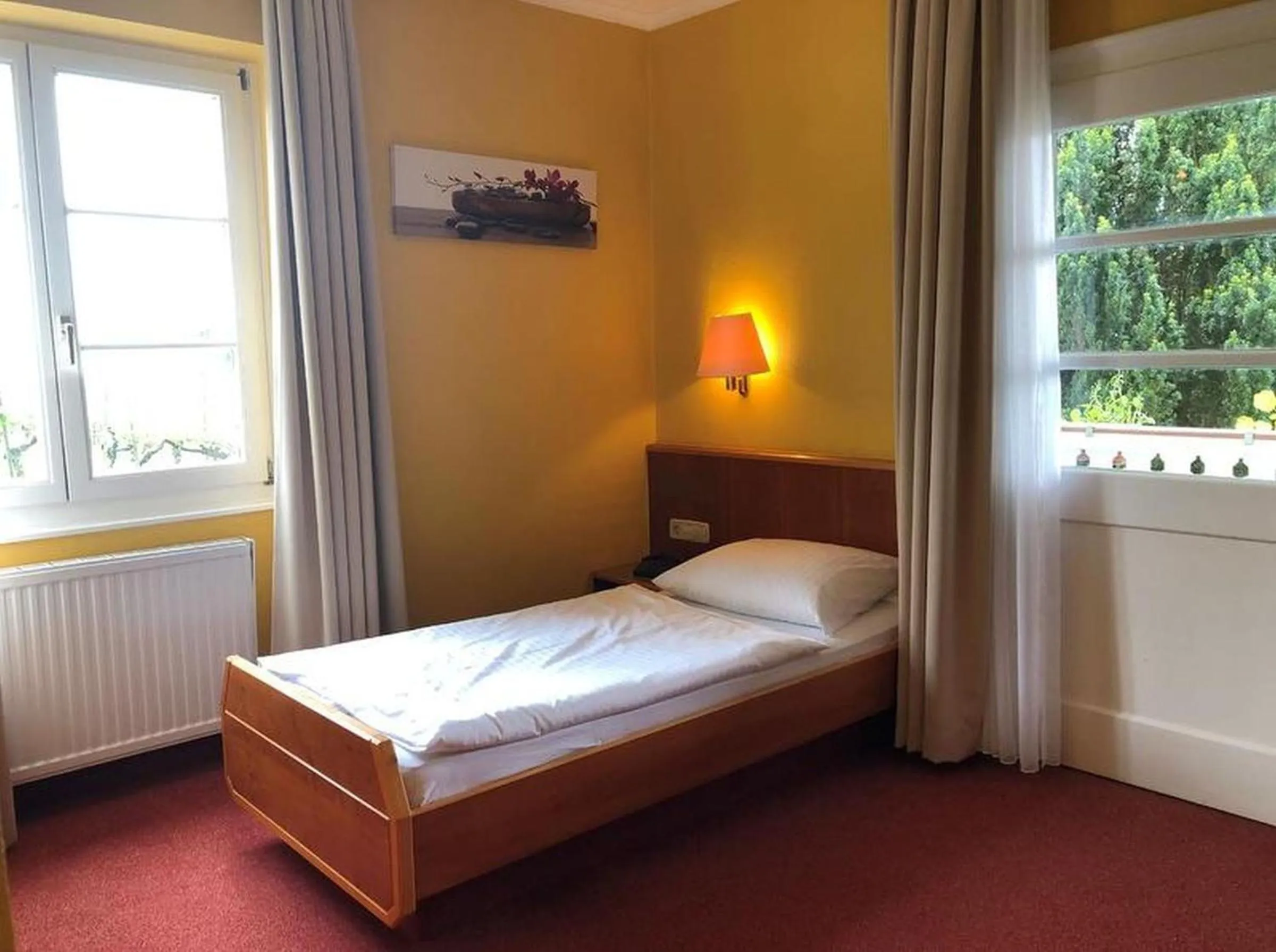 Bedroom in Hotel & Restaurant Weinberg