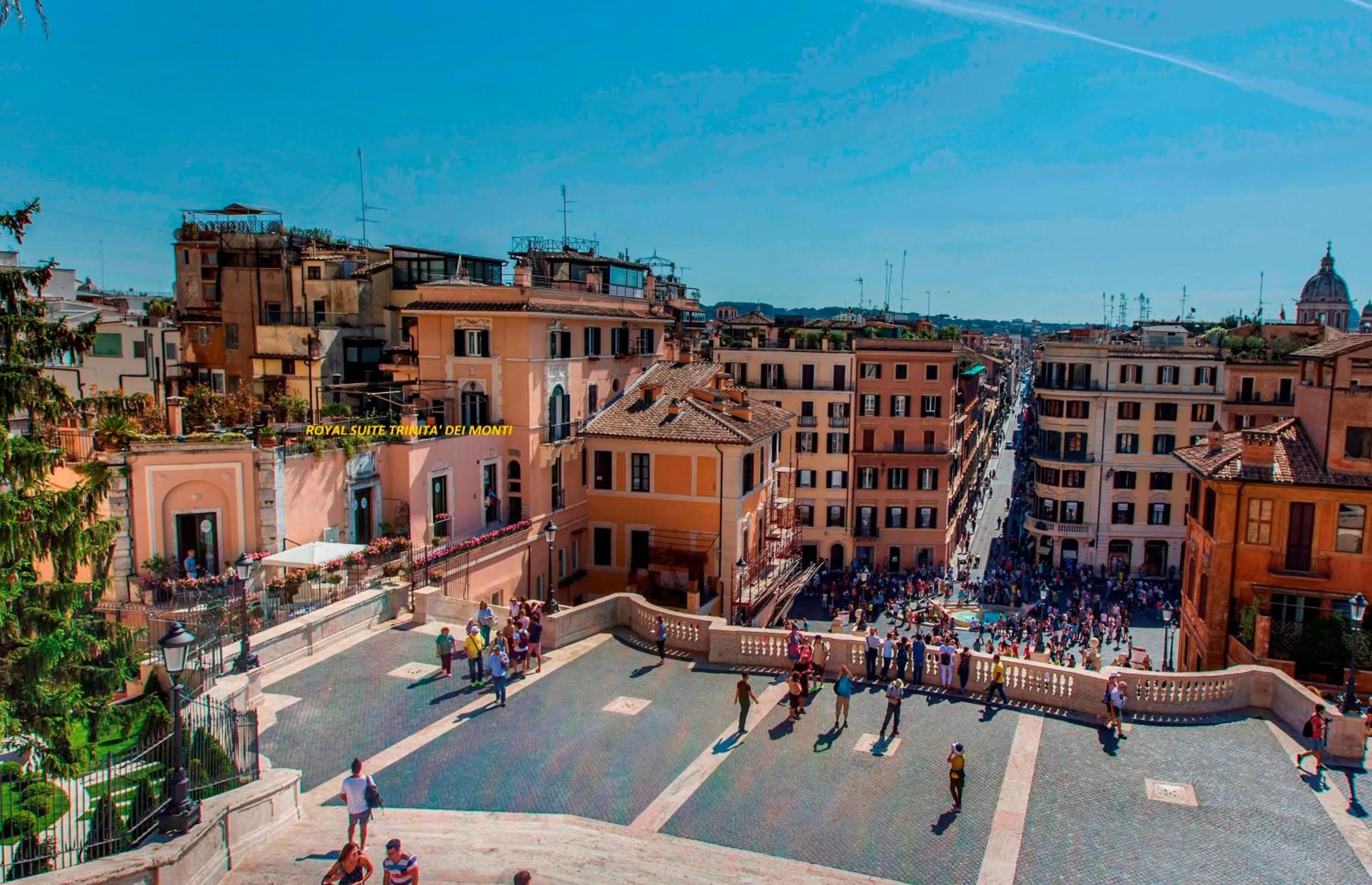 Facade/entrance in Royal Suite Trinità Dei Monti