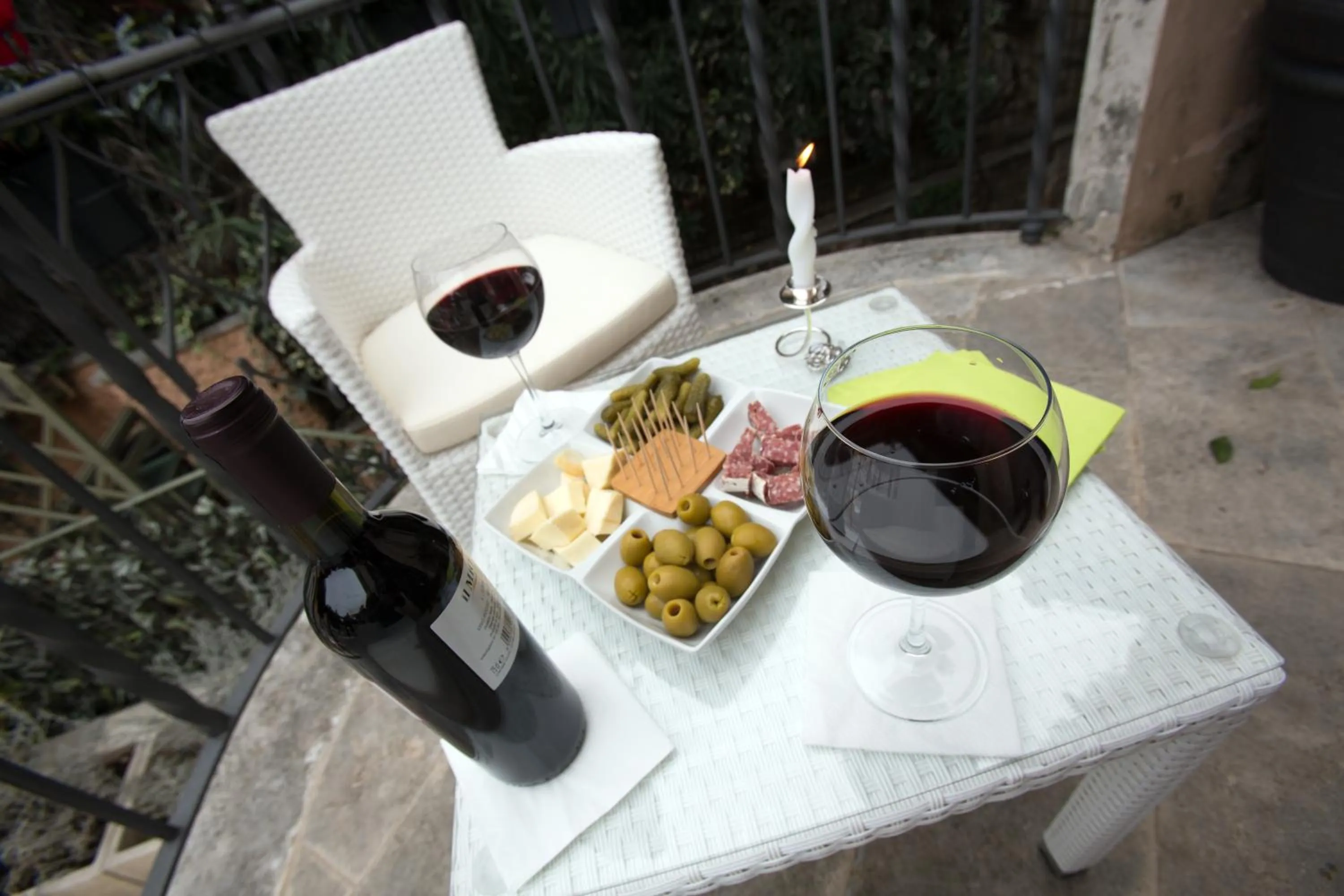 Food and drinks in Royal Suite Trinità Dei Monti