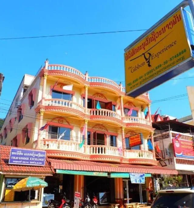 Thaveesinh Hotel