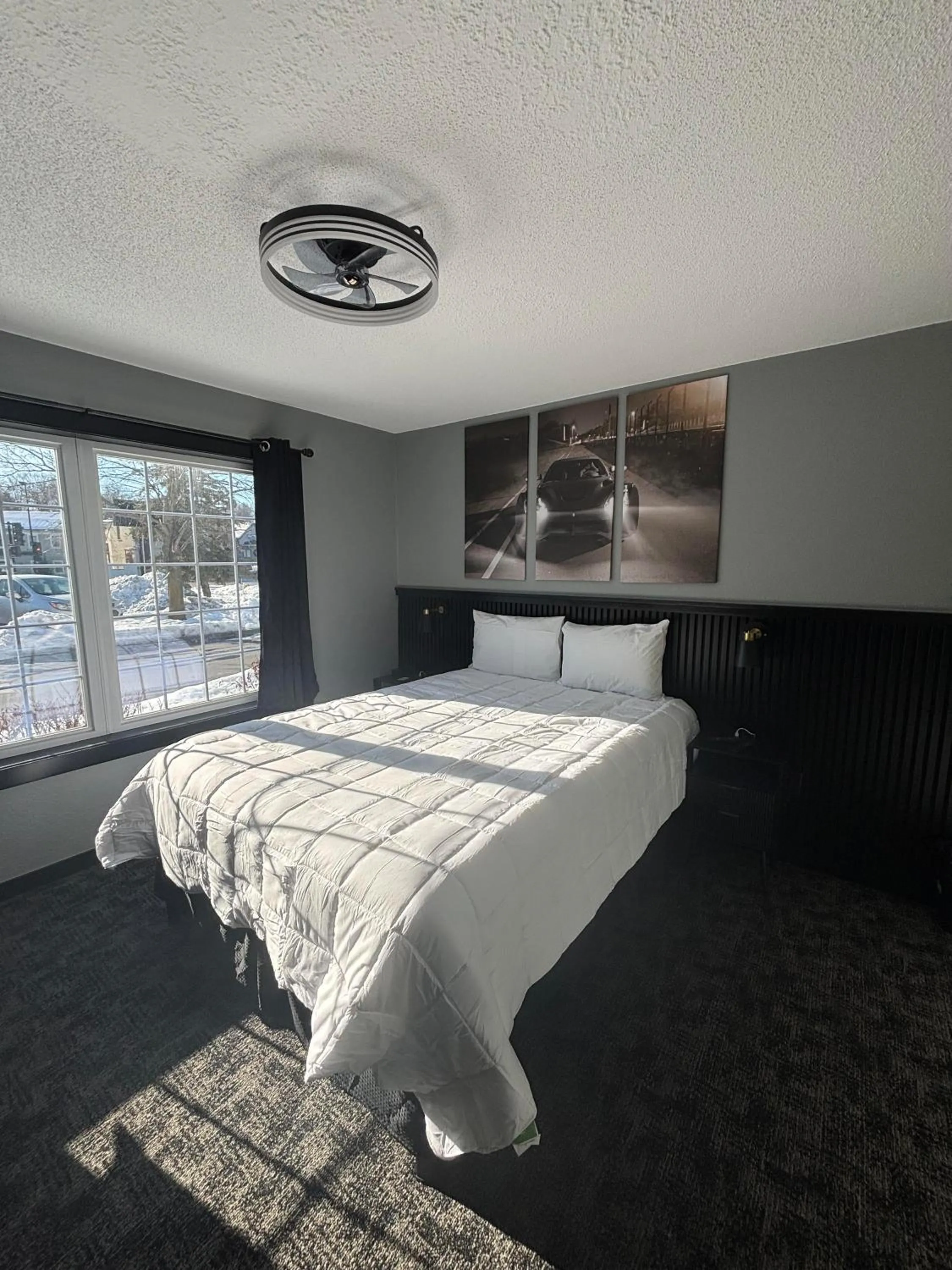 Bed in Plymouth Suites