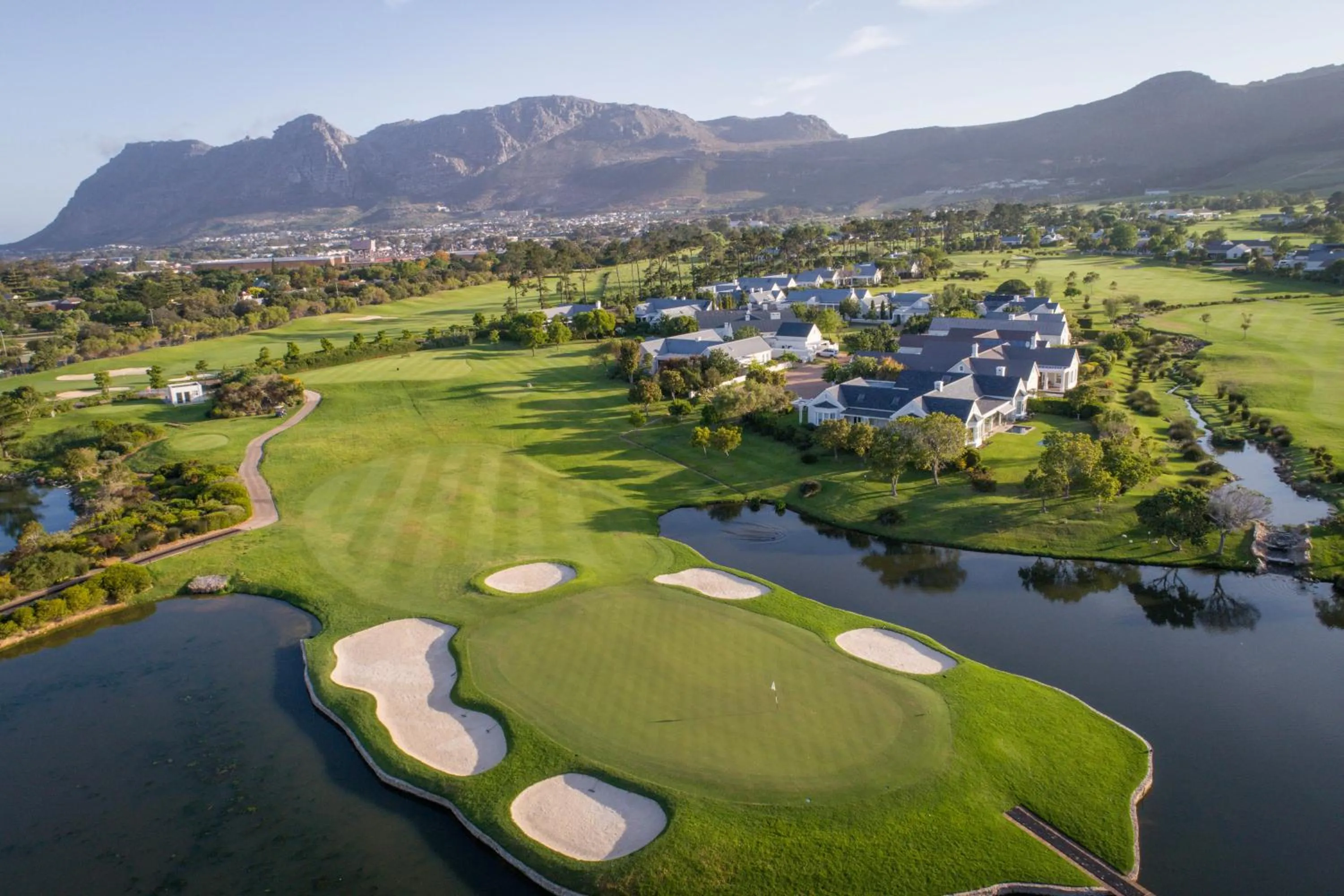 Golfcourse in Steenberg Hotel & Spa