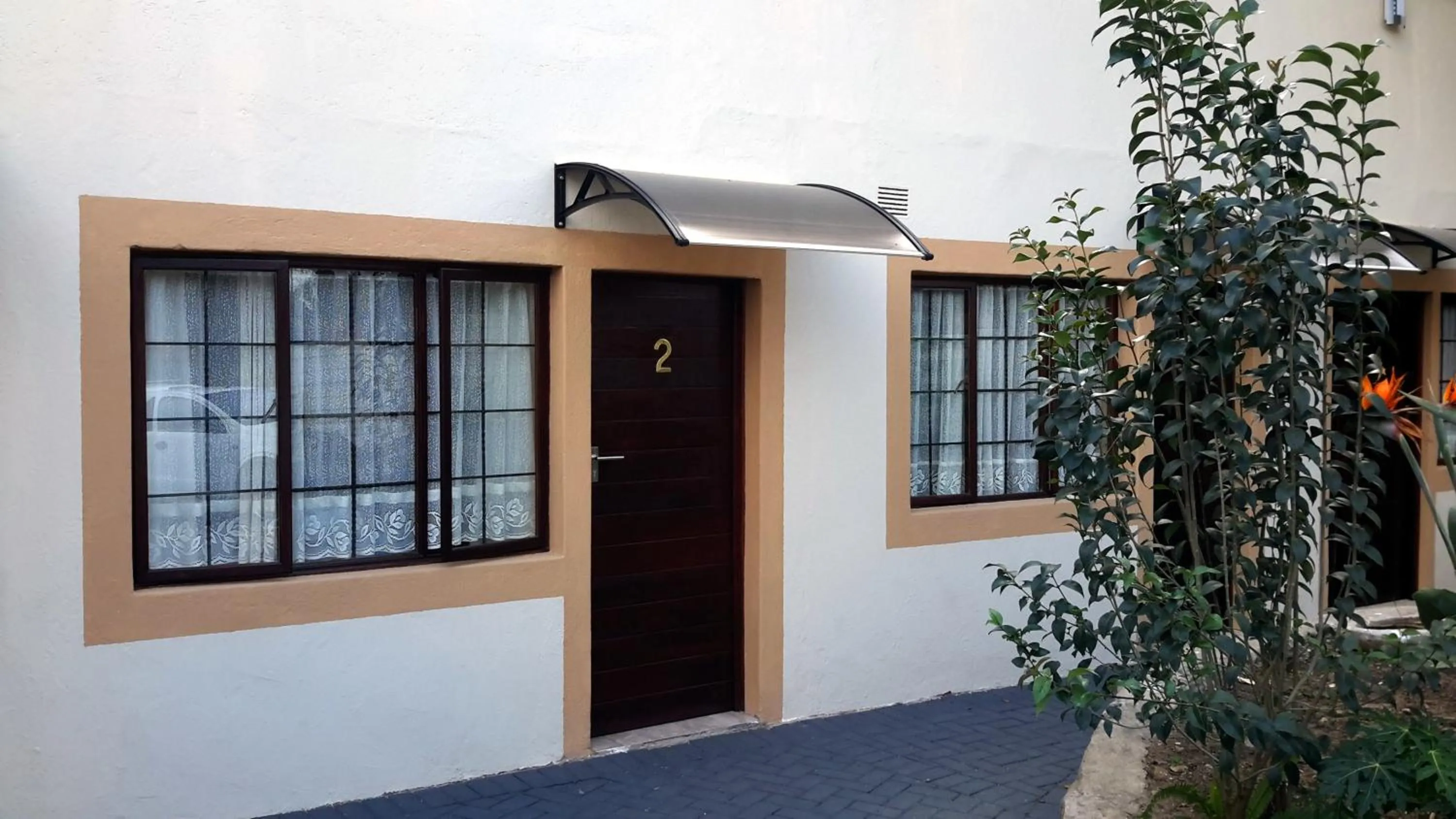 Facade/entrance in Amigos Bed & Breakfast - No loadshedding