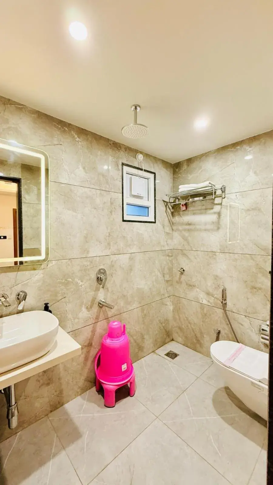 Deluxe Room - single occupancy in Hotel Roop Cliff, Bhopal Deluxe Room - single occupancy in Hotel Roop Cliff, Bhopal