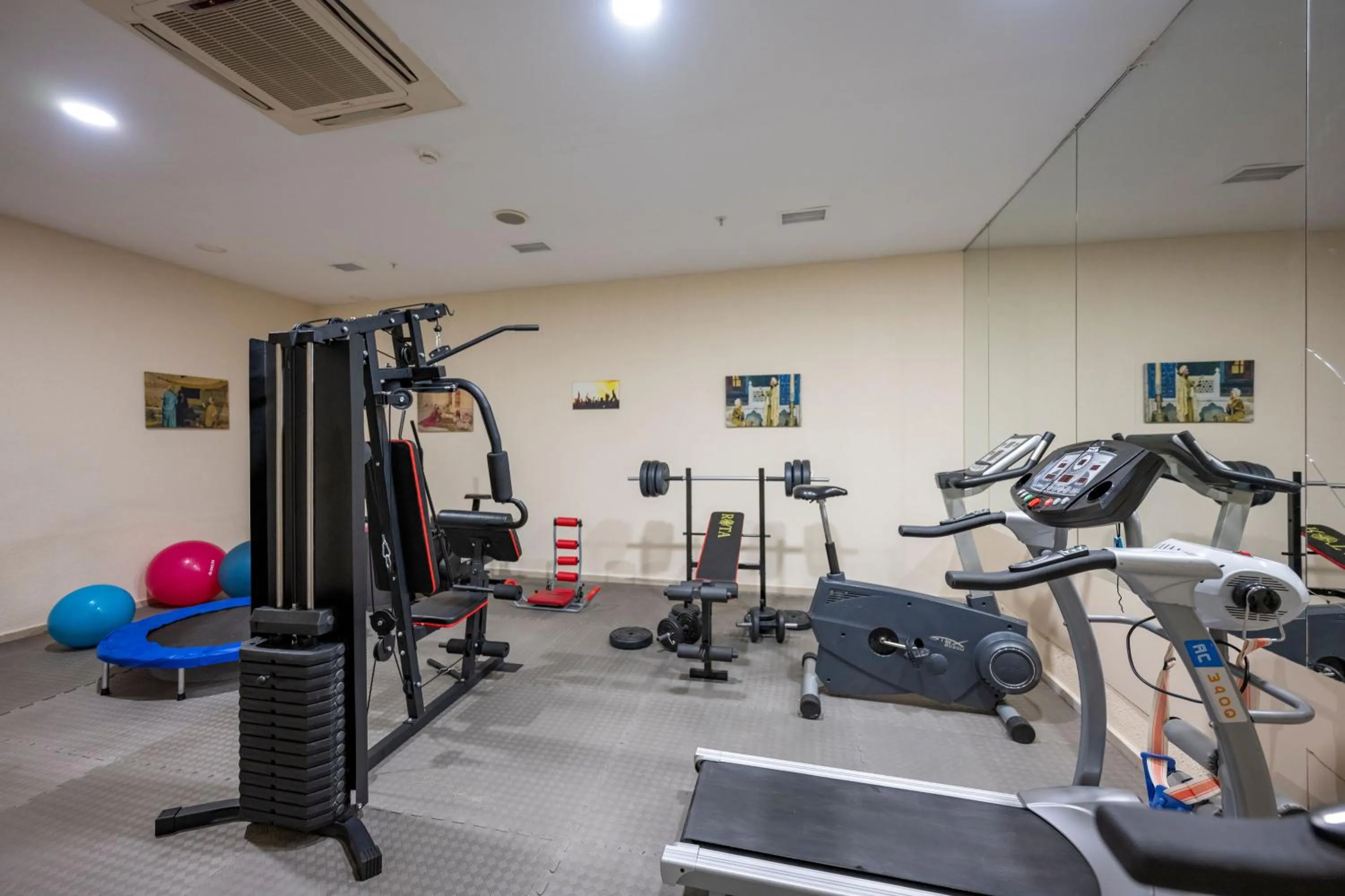 Fitness centre/facilities in Harmony Hotel Merter & SPA