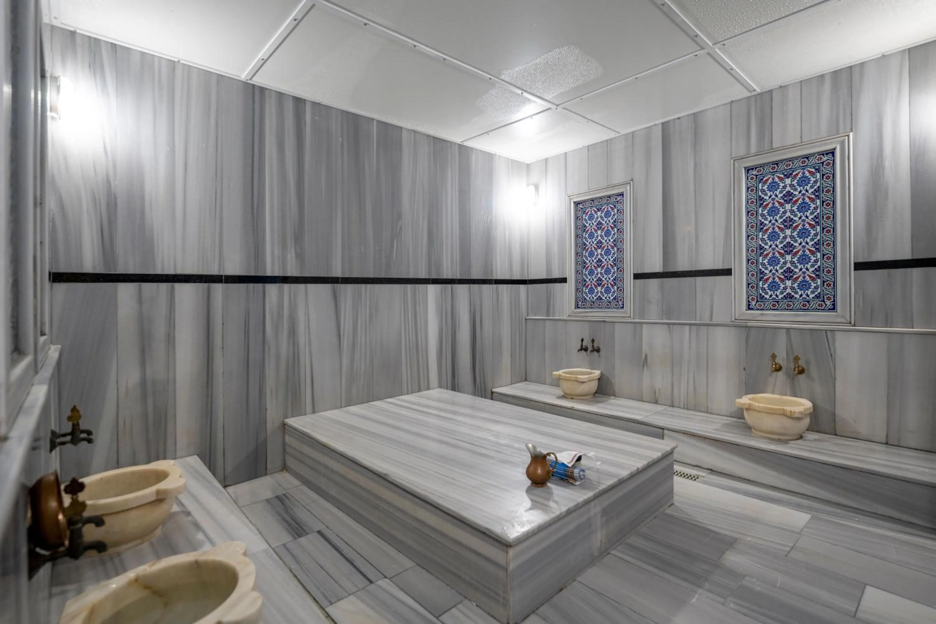 Public Bath in Harmony Hotel Merter & SPA