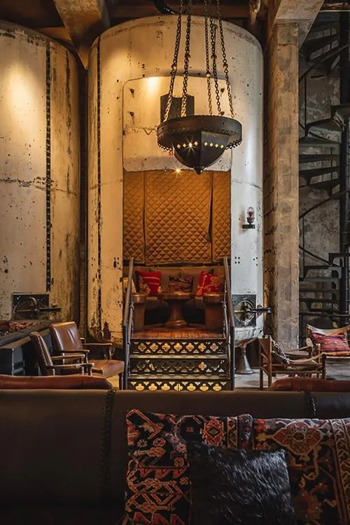 Seating area in Hotel Emma at Pearl on the Riverwalk