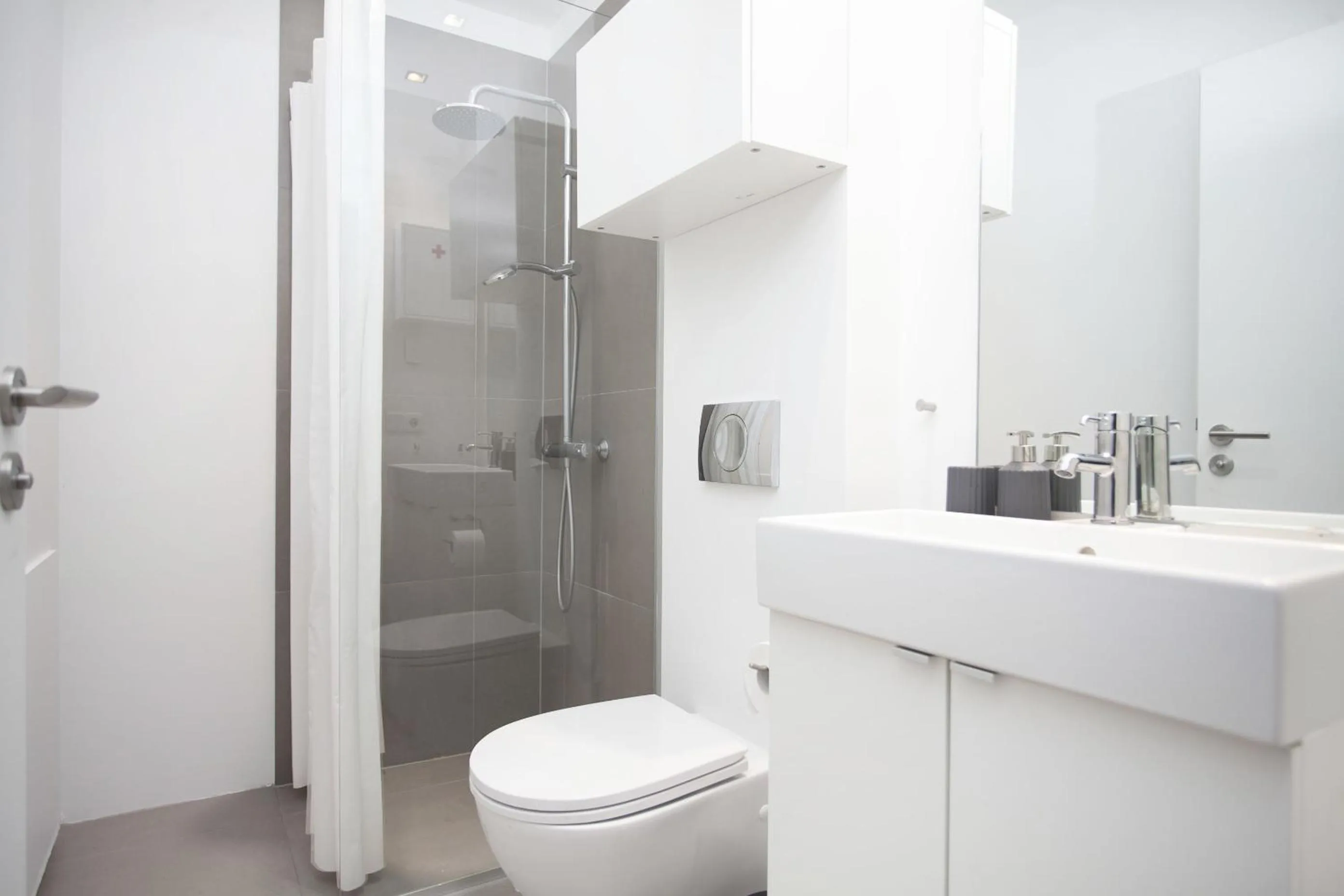 Shower in Blue Luxury Apartments