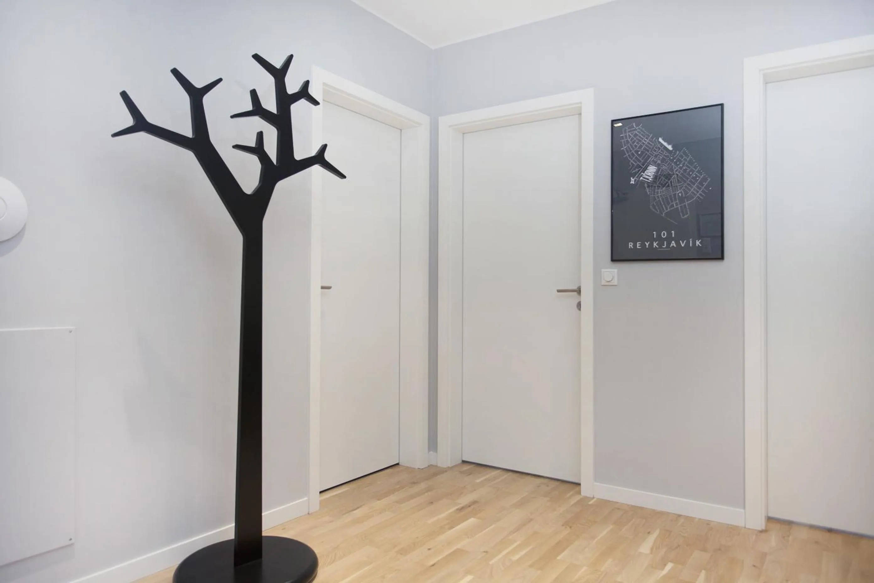 Area and facilities in Blue Luxury Apartments