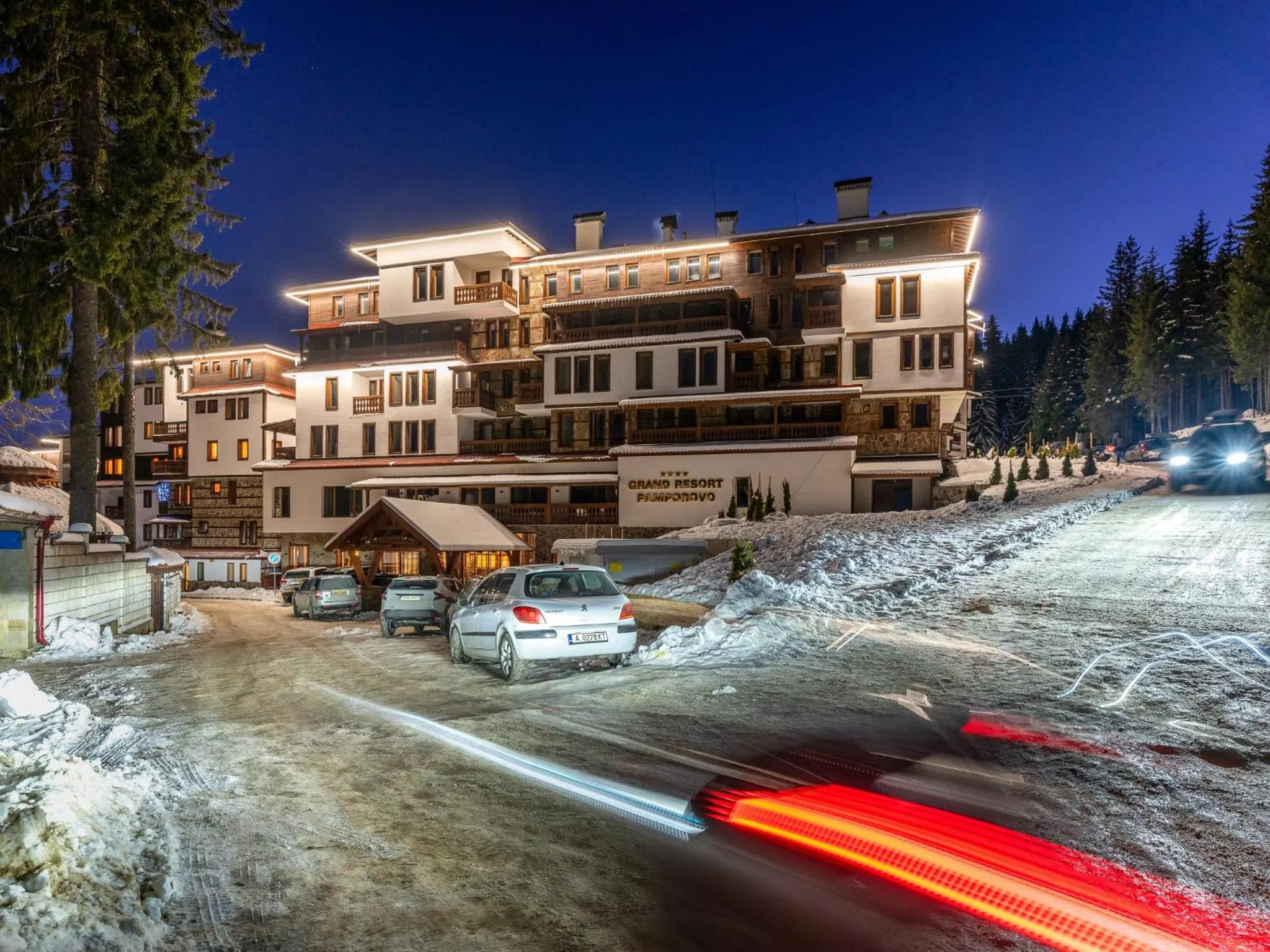Property building in Grand Resort Pamporovo Apartments